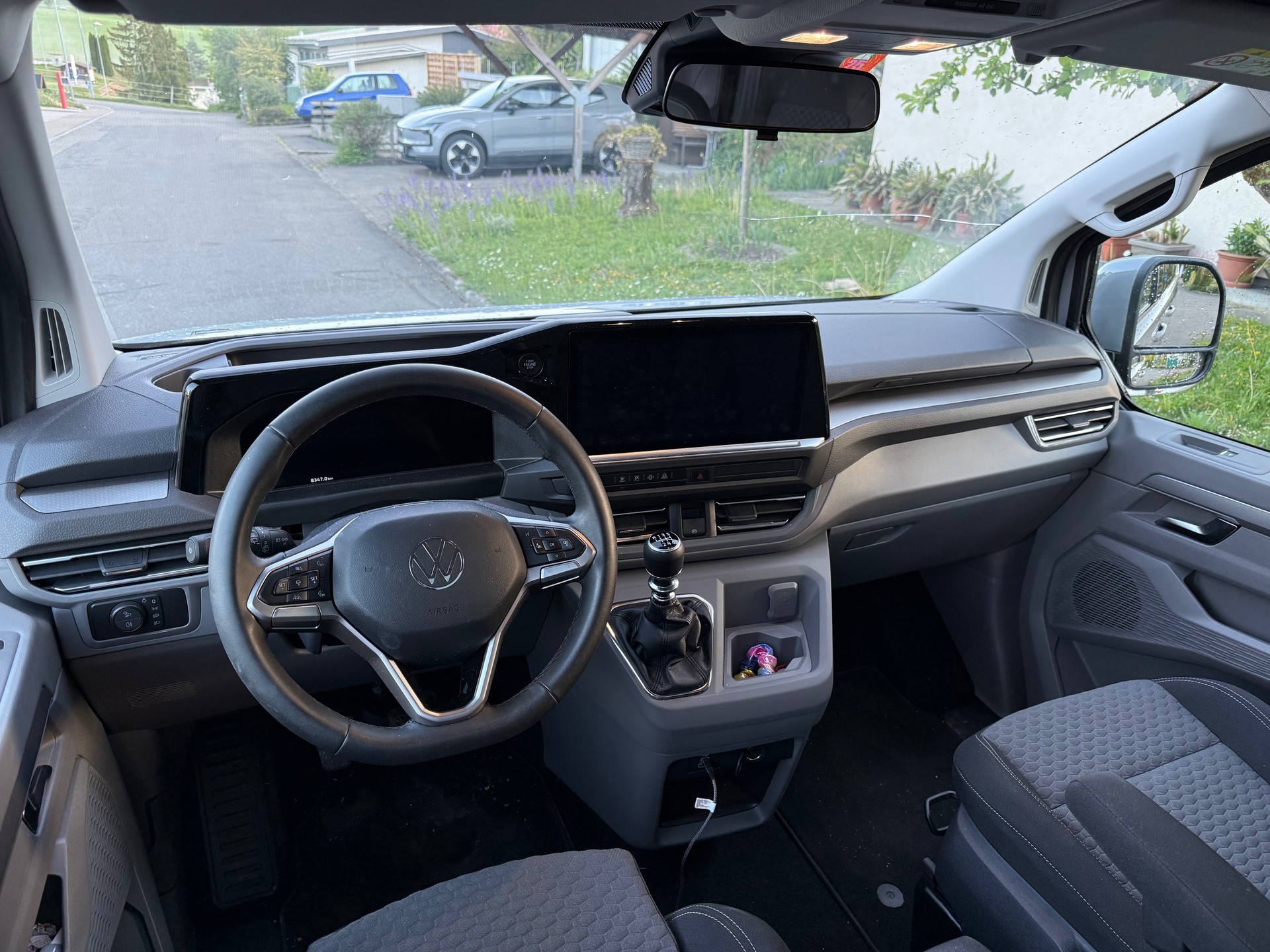 VW Caravelle 2.0 TDI Style 20 Zoll Umbau-image-5