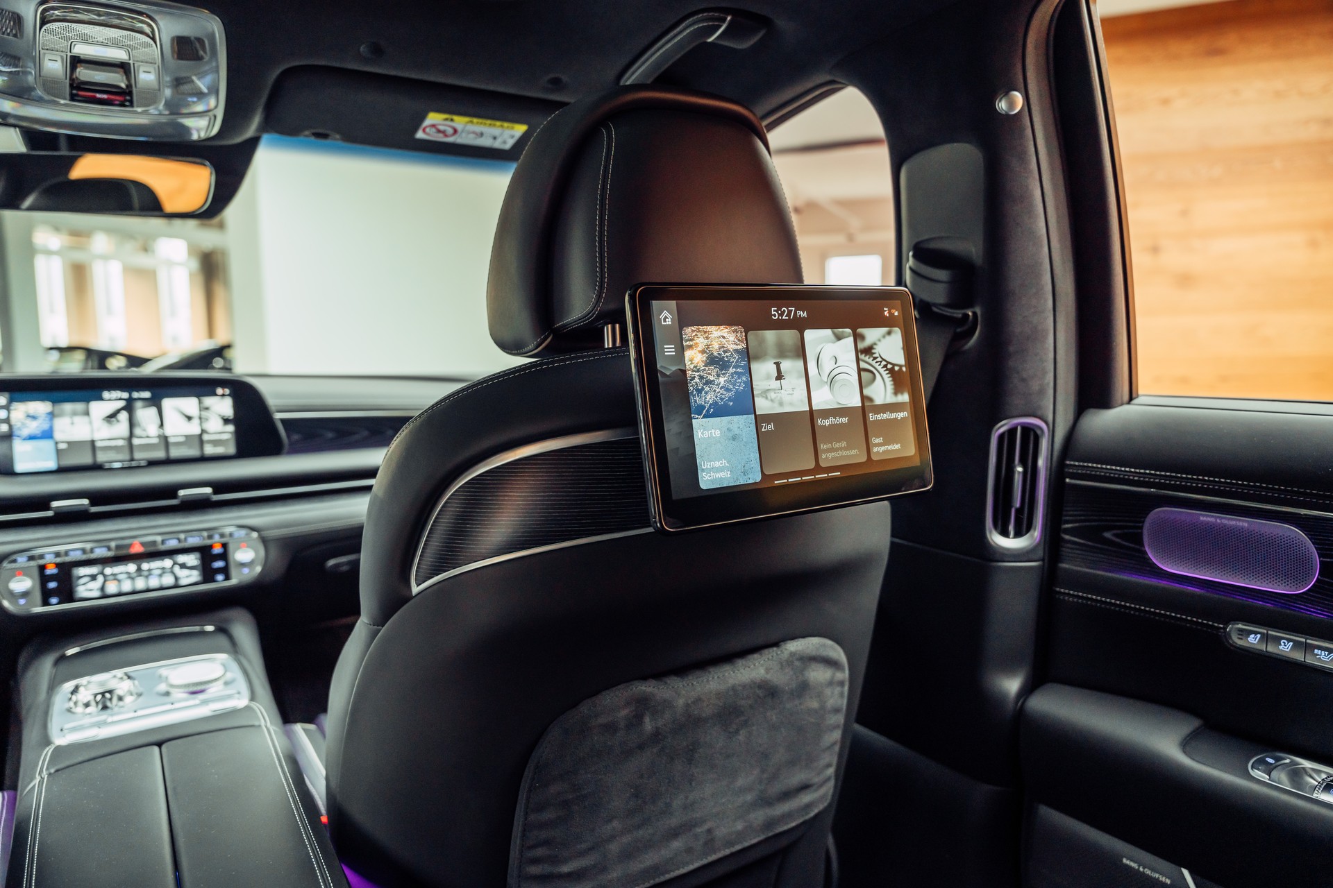 GENESIS G90 Luxury Plus AWD-image-9