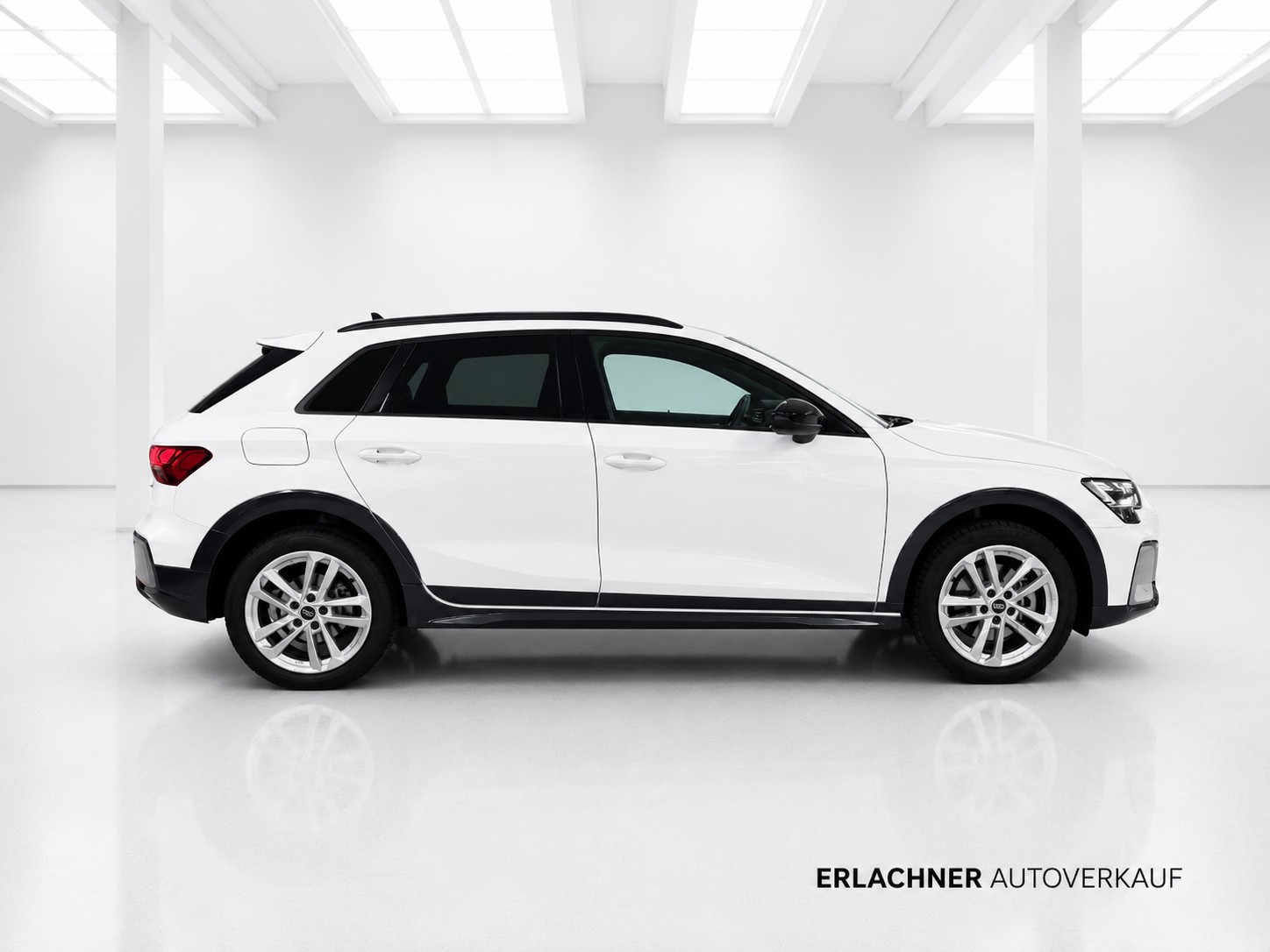 AUDI A3 allstreet 35 TFSI Attraction S-tronic-image-6