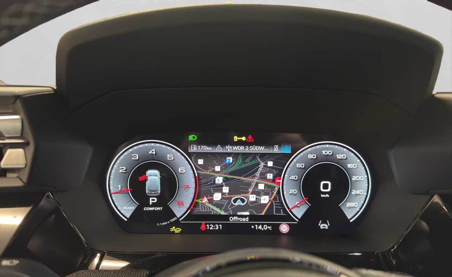 AUDI A3 allstreet 35 TFSI Attraction S-tronic-image-9