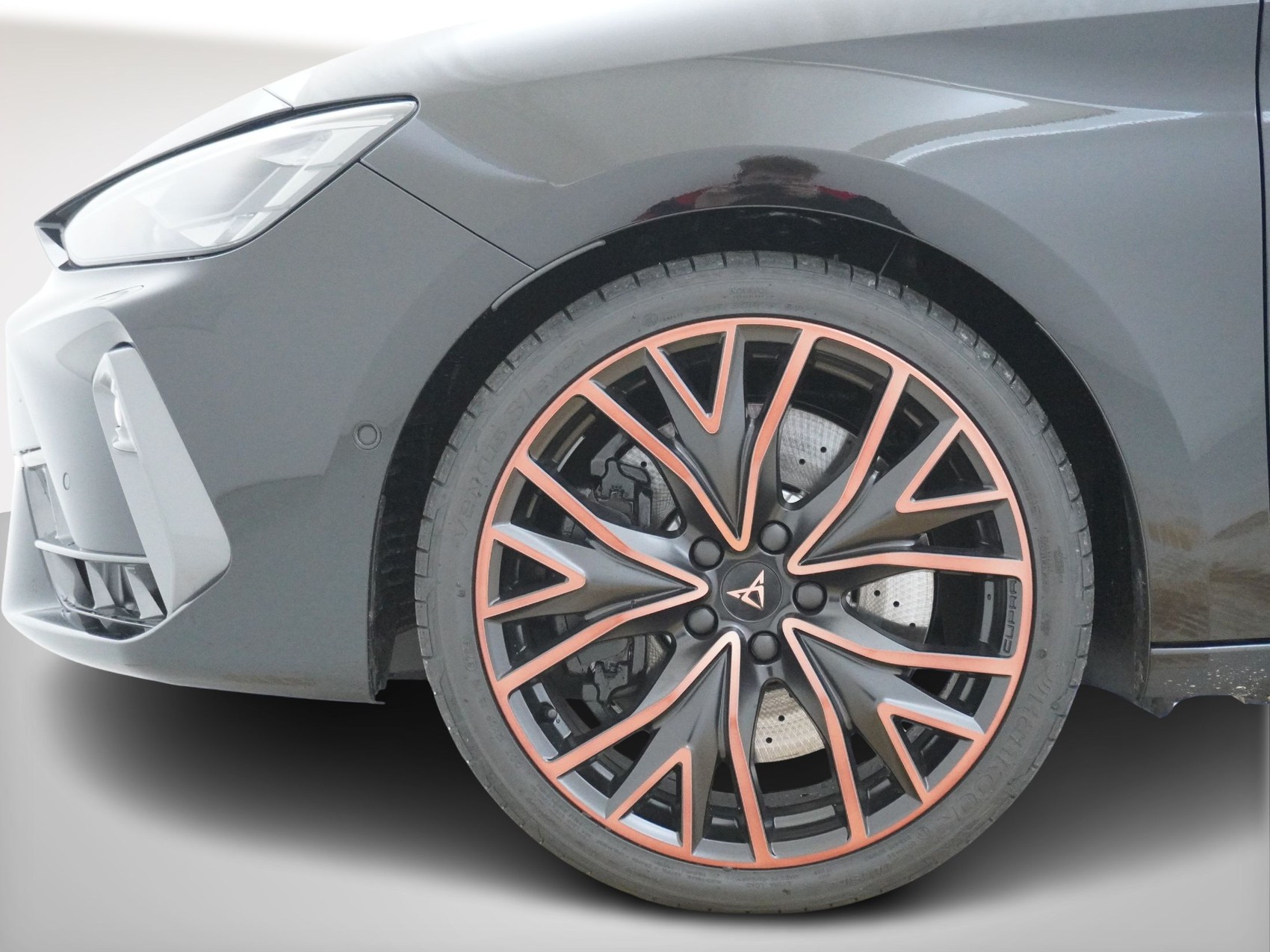 CUPRA Leon ST 2.0 TSI VZ 4Drive DSG-image-10
