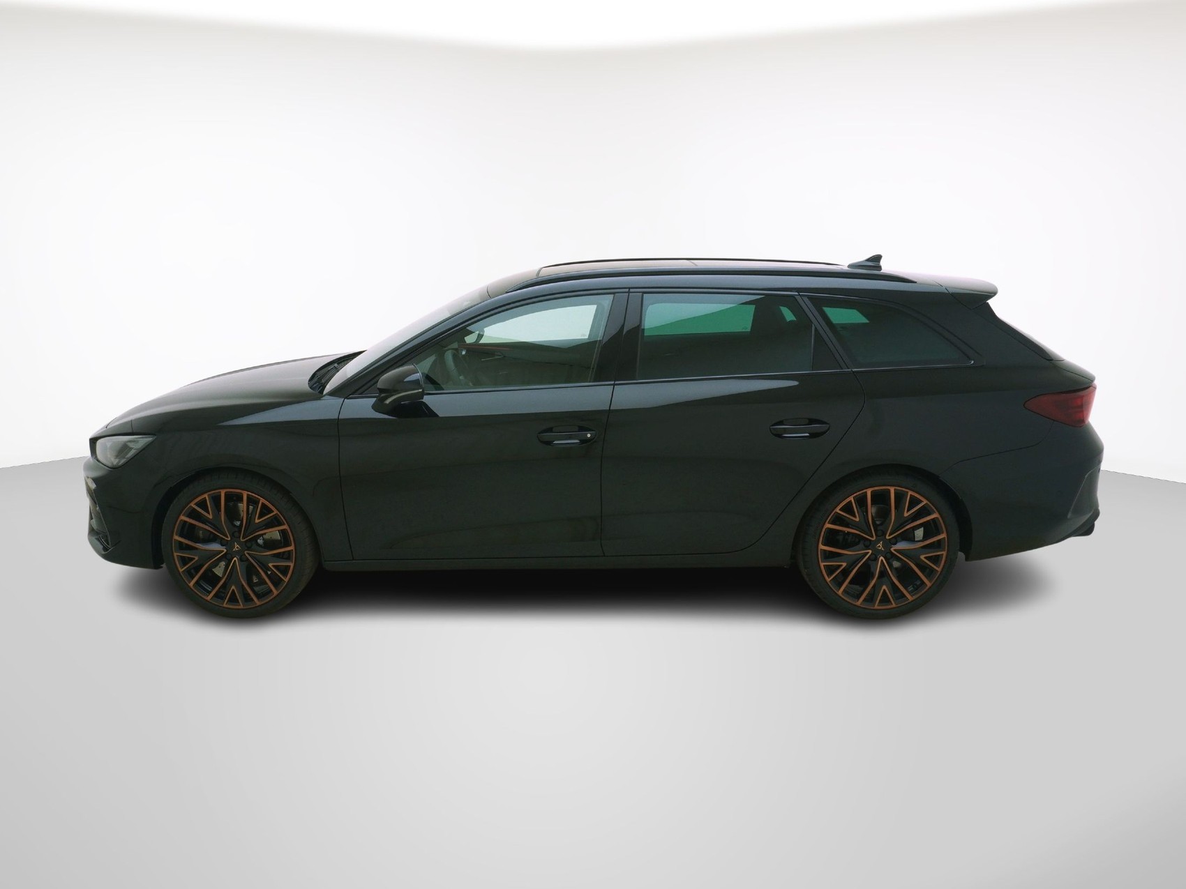 CUPRA Leon ST 2.0 TSI VZ 4Drive DSG-image-1