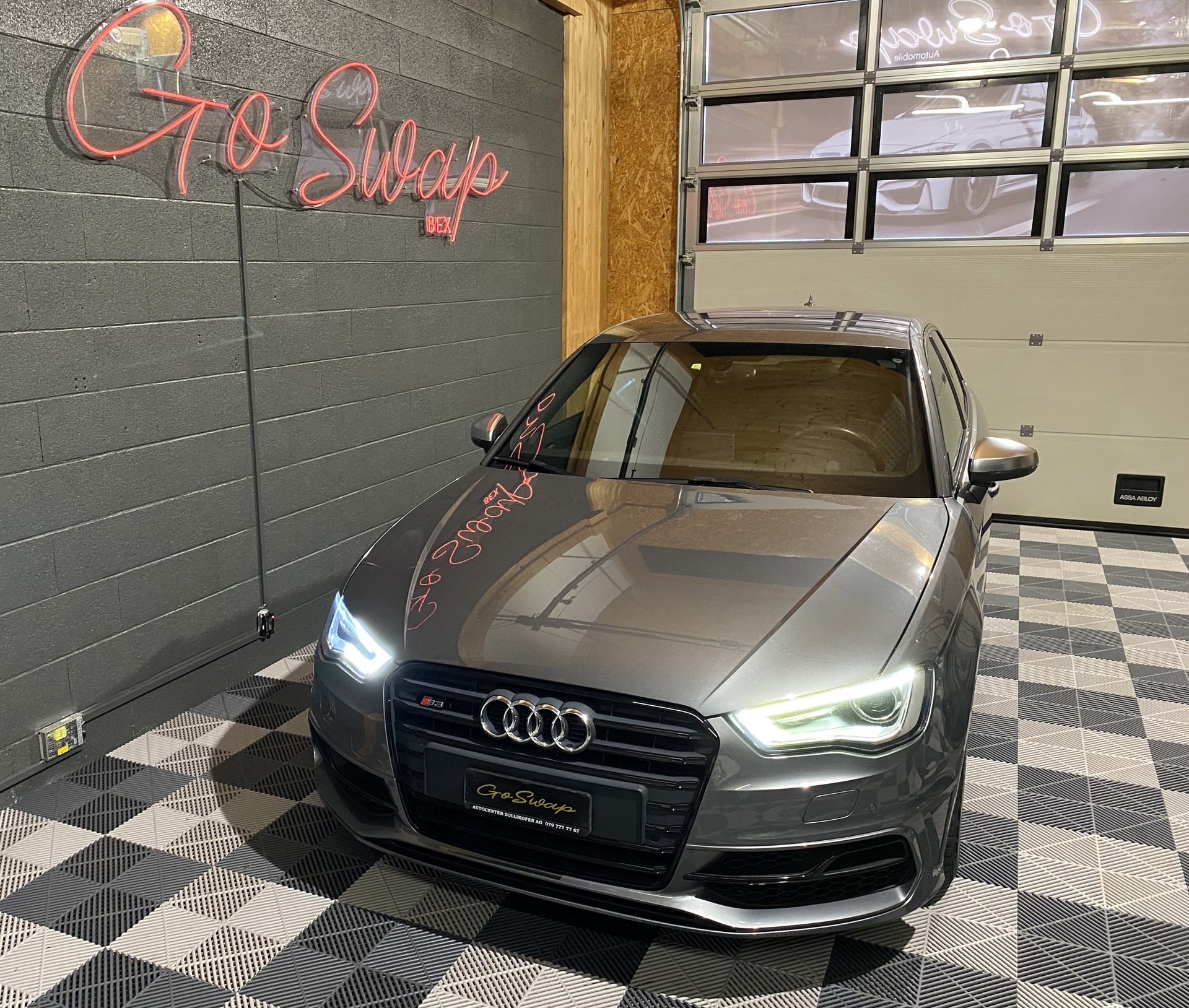 AUDI S3 Sportback 2.0 TFSI quattro S-tronic-image-9