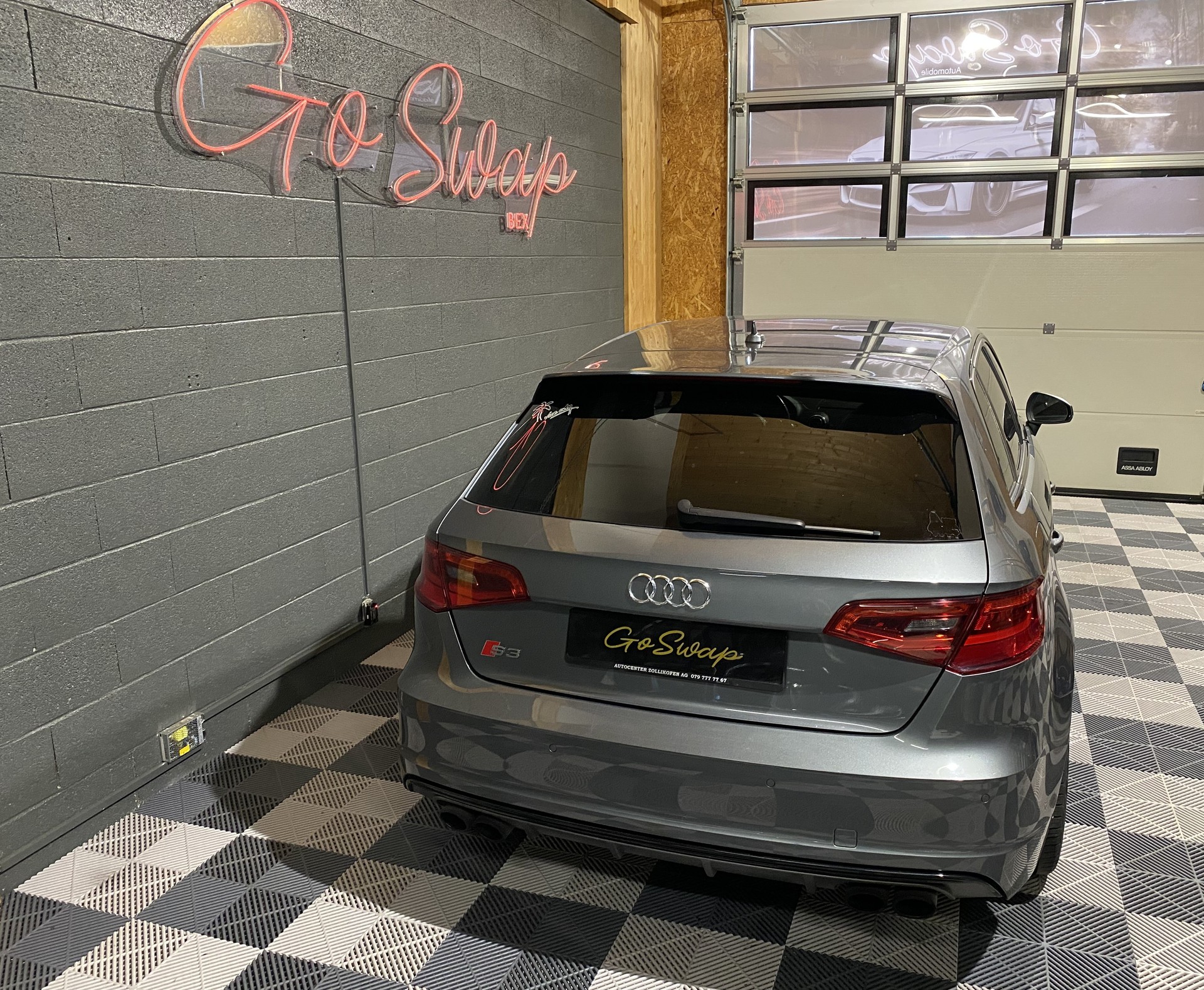 AUDI S3 Sportback 2.0 TFSI quattro S-tronic-image-5