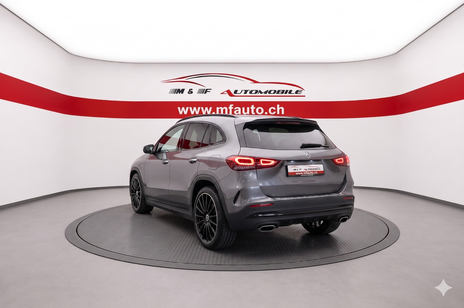 MERCEDES-BENZ GLA 35 AMG 4matic CH FAHRZEUG-showroom-element-3