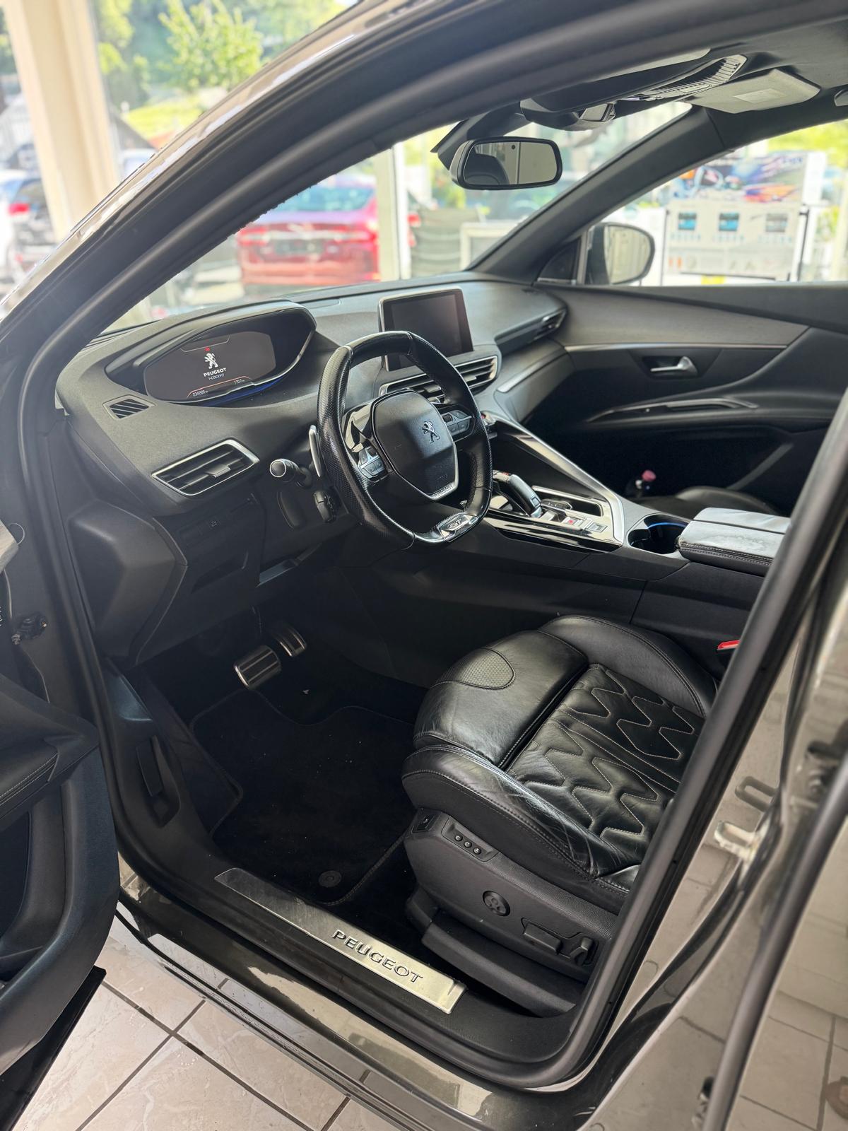 PEUGEOT 3008 2.0 BlueHDi GT EAT-image-8