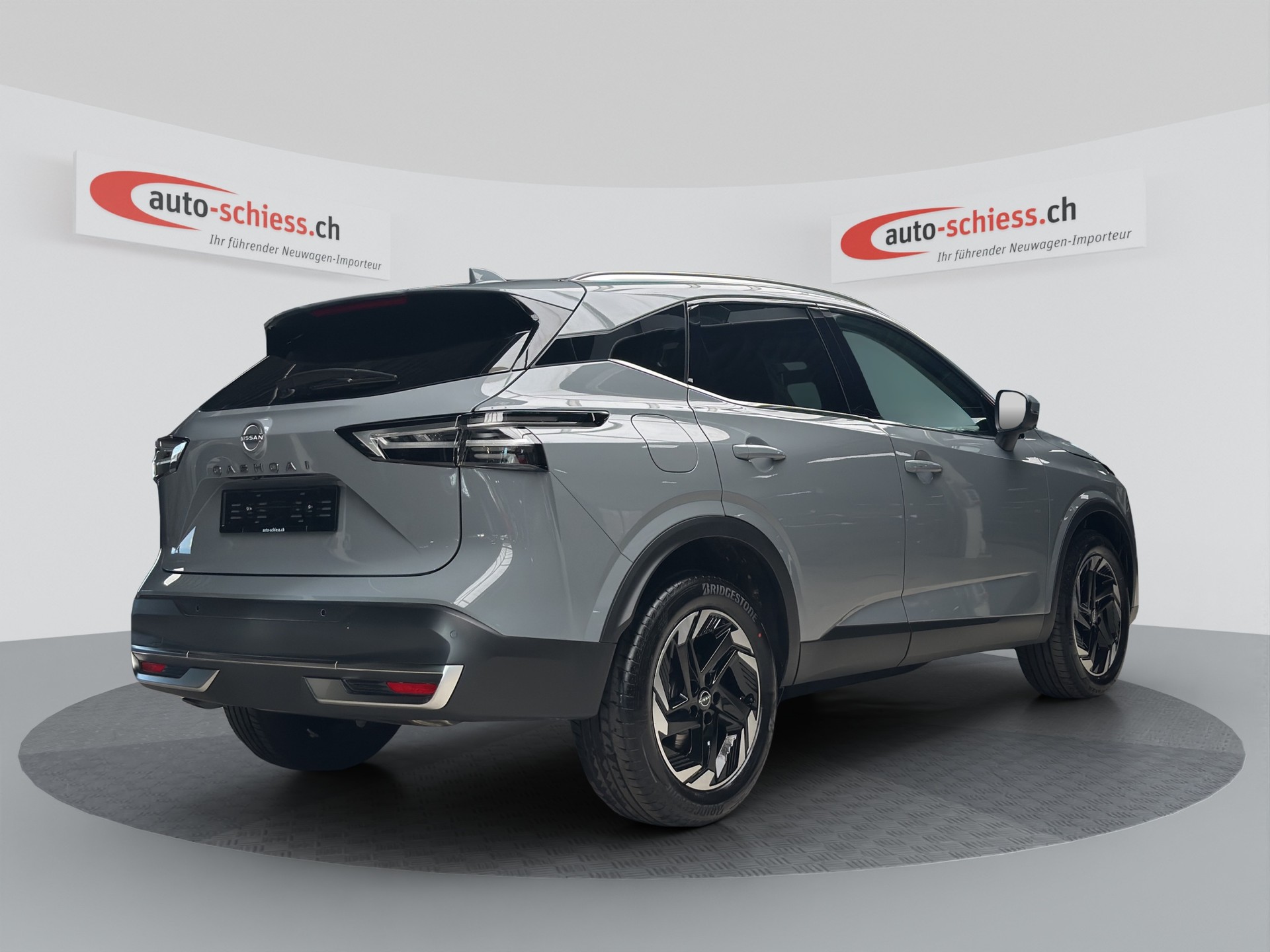 NISSAN Qashqai 1.3 DIG-T MHEV N-Connecta Xtronic-image-4