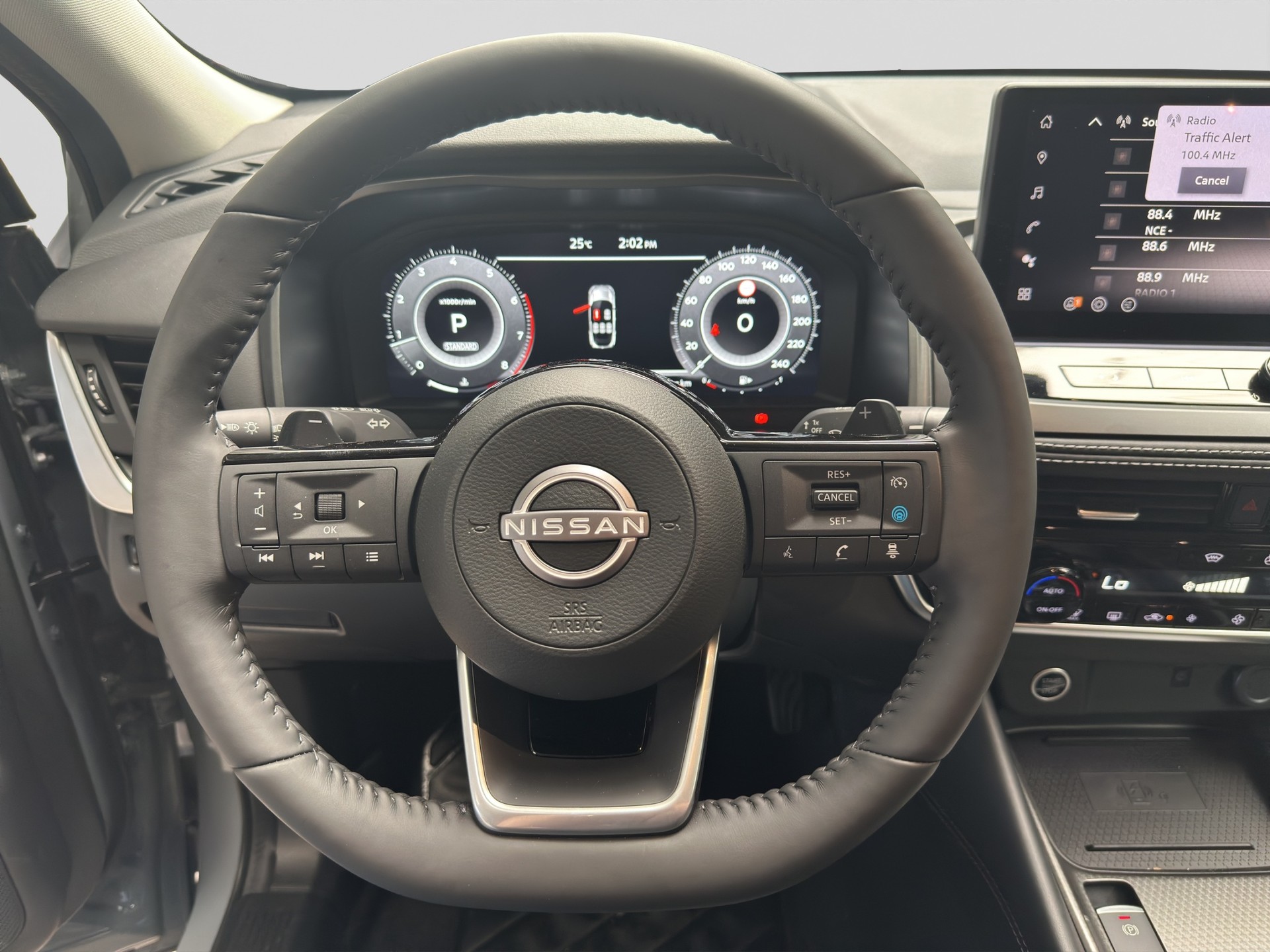 NISSAN Qashqai 1.3 DIG-T MHEV N-Connecta Xtronic-image-9