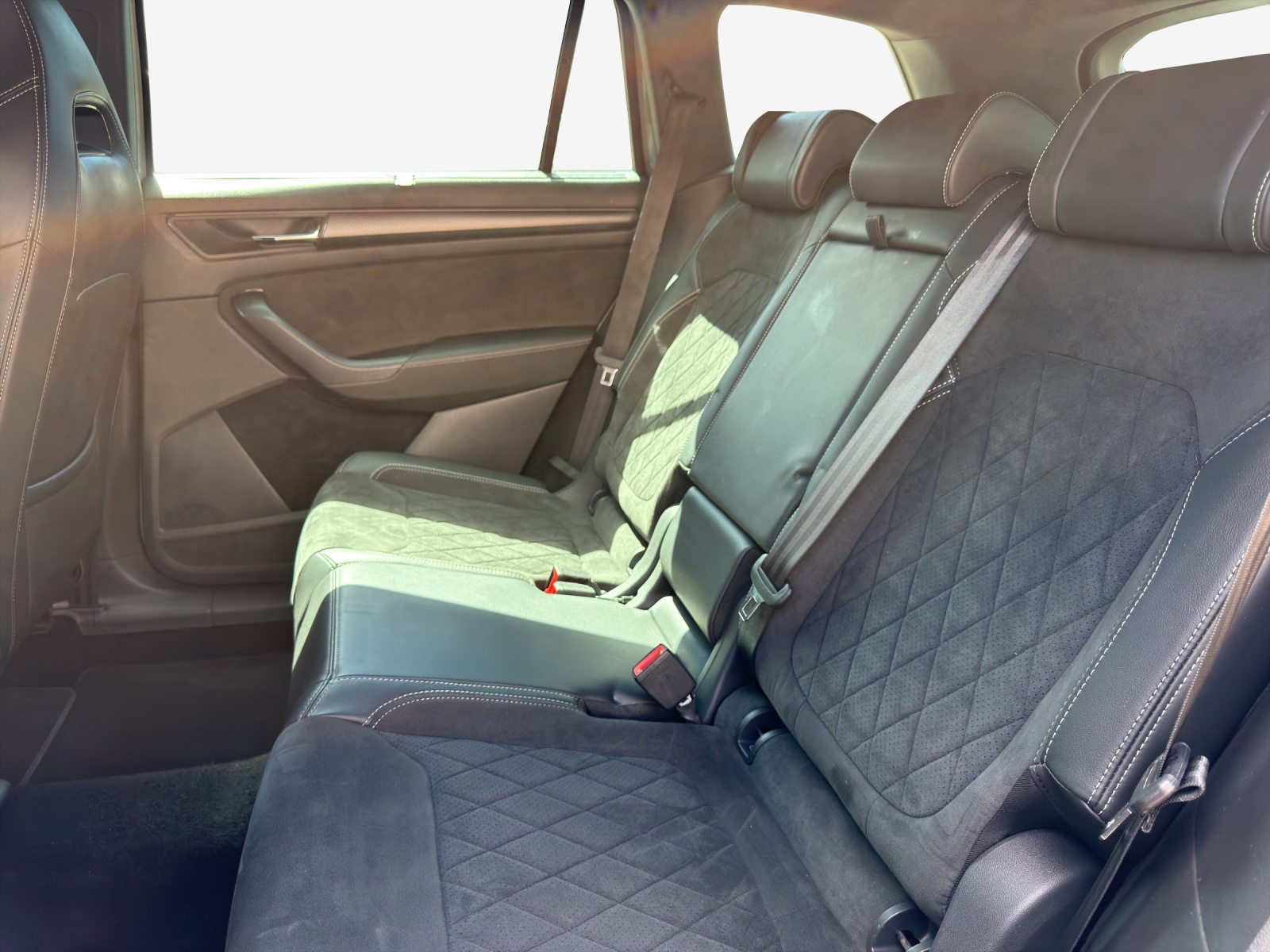 SKODA Kodiaq 2.0 TDI CR SportLine 4x4 DSG-image-11