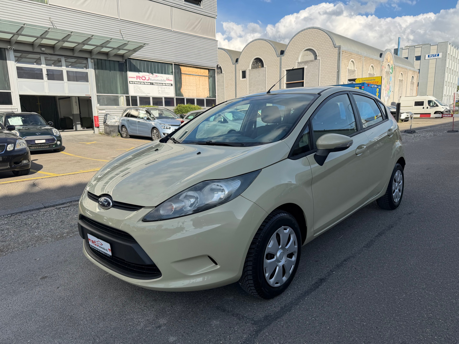 FORD Fiesta 1.25 16V Trend-showroom-element-1