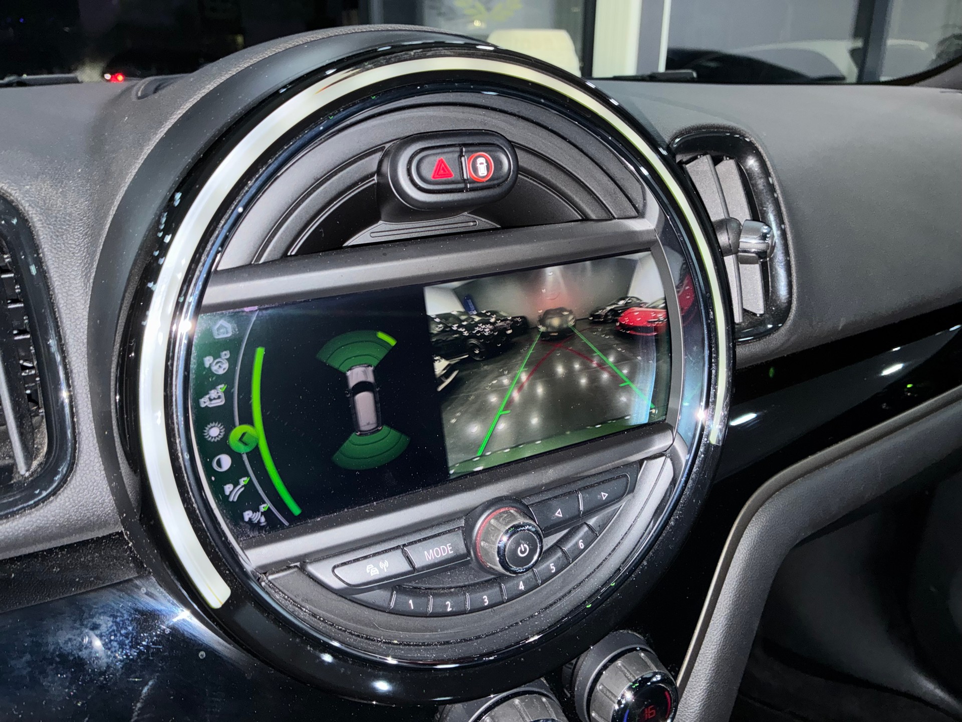 MINI Countryman Cooper ALL4 Steptronic-image-10