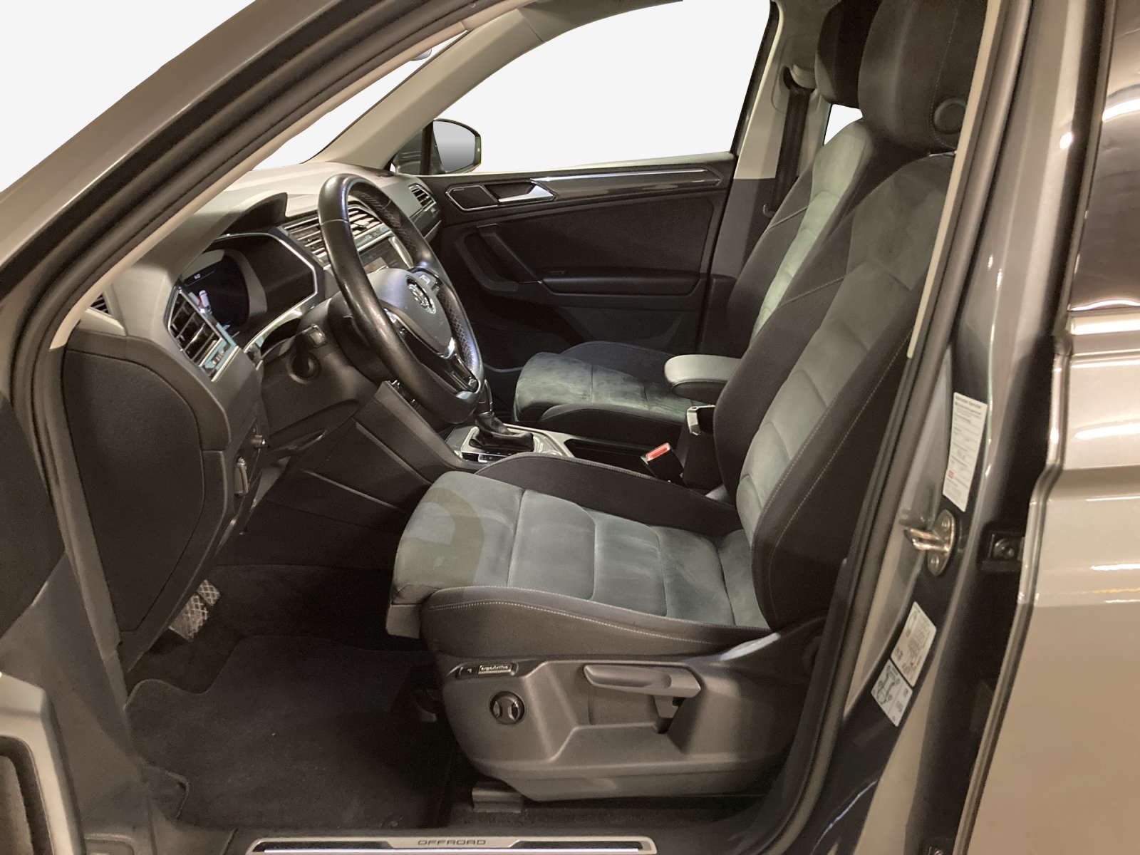 VW Tiguan 2.0TSI Highline 4Motion DSG-image-7