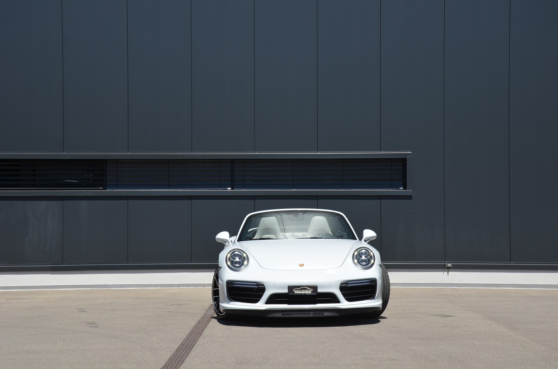 PORSCHE 991.2 Turbo S Cabrio PDK-image-7