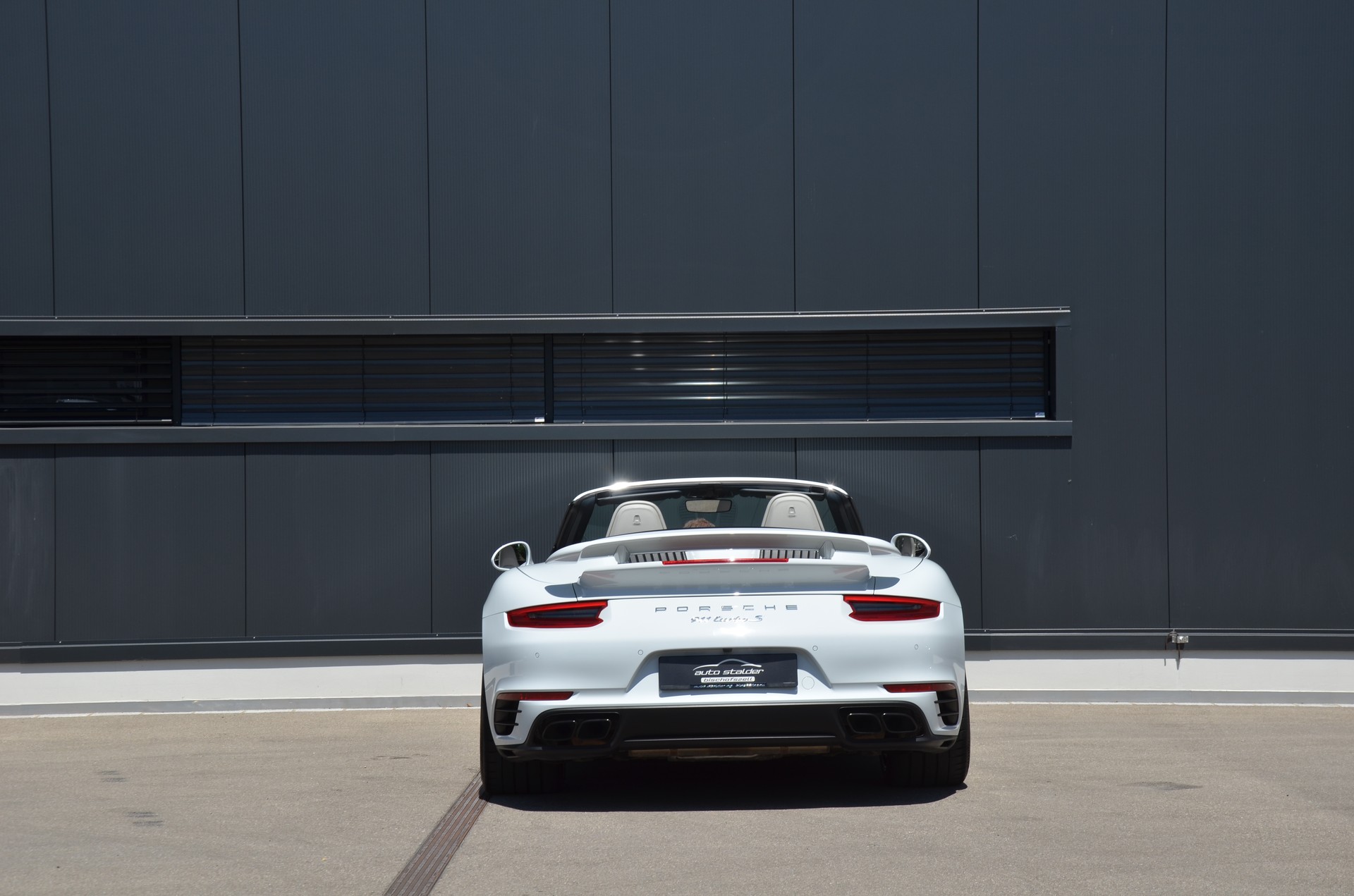PORSCHE 991.2 Turbo S Cabrio PDK-image-9