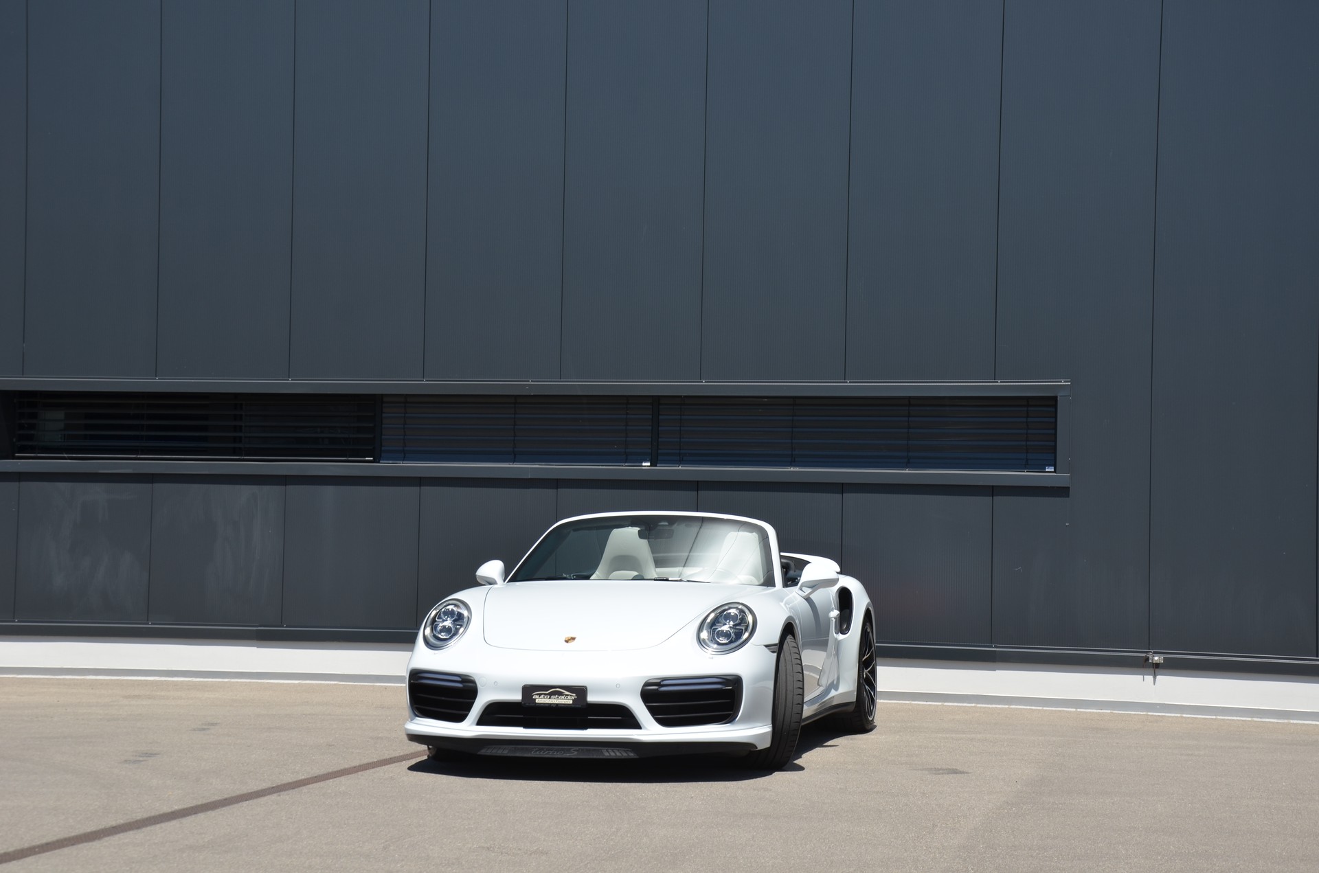 PORSCHE 991.2 Turbo S Cabrio PDK-image-6