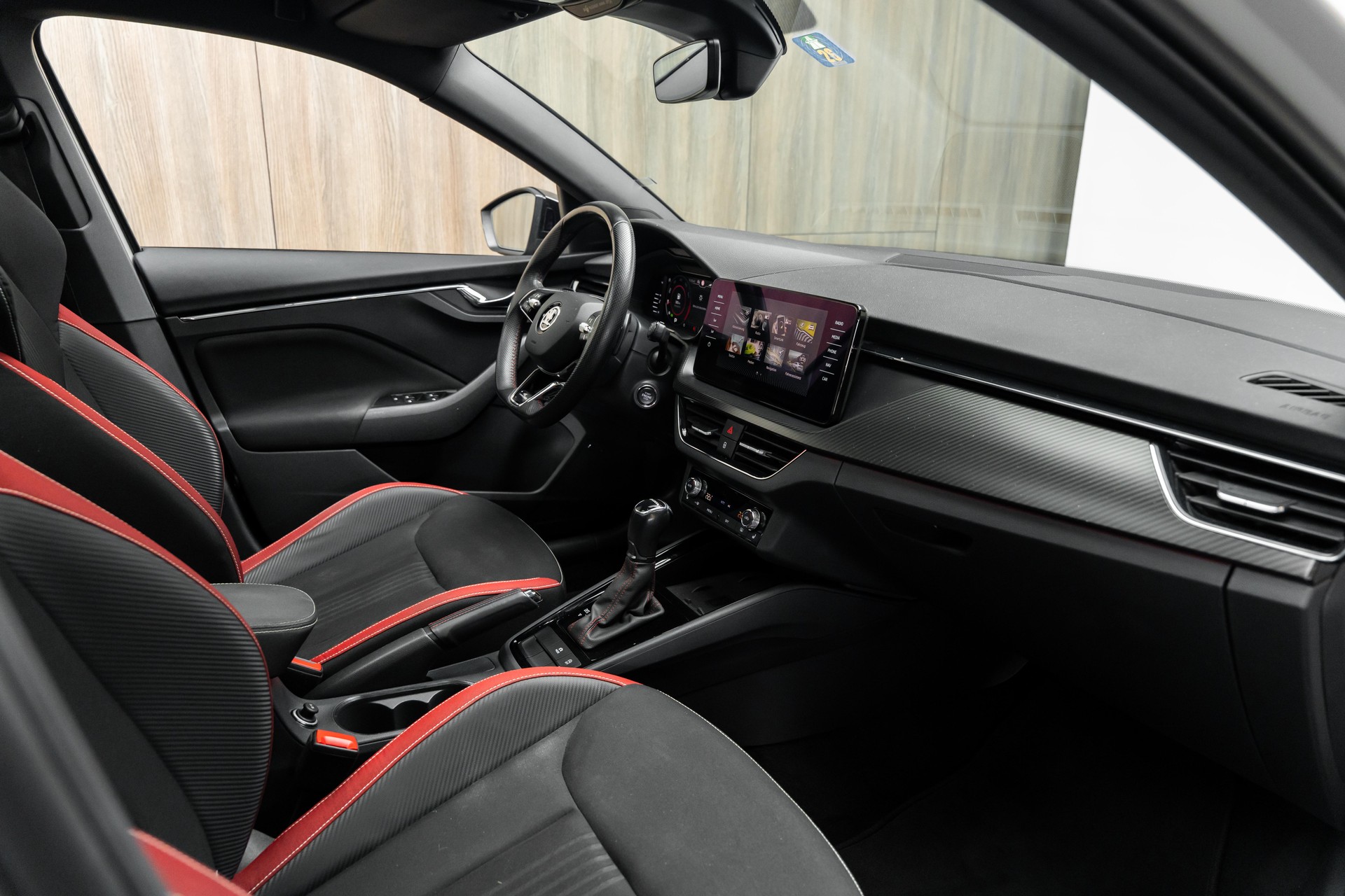 SKODA Scala 1.5 TSI ACT Monte Carlo DSG-image-7