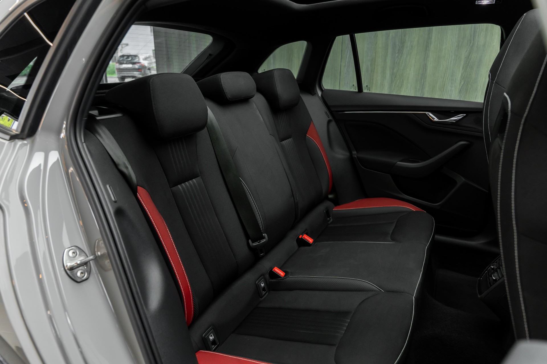 SKODA Scala 1.5 TSI ACT Monte Carlo DSG-image-10