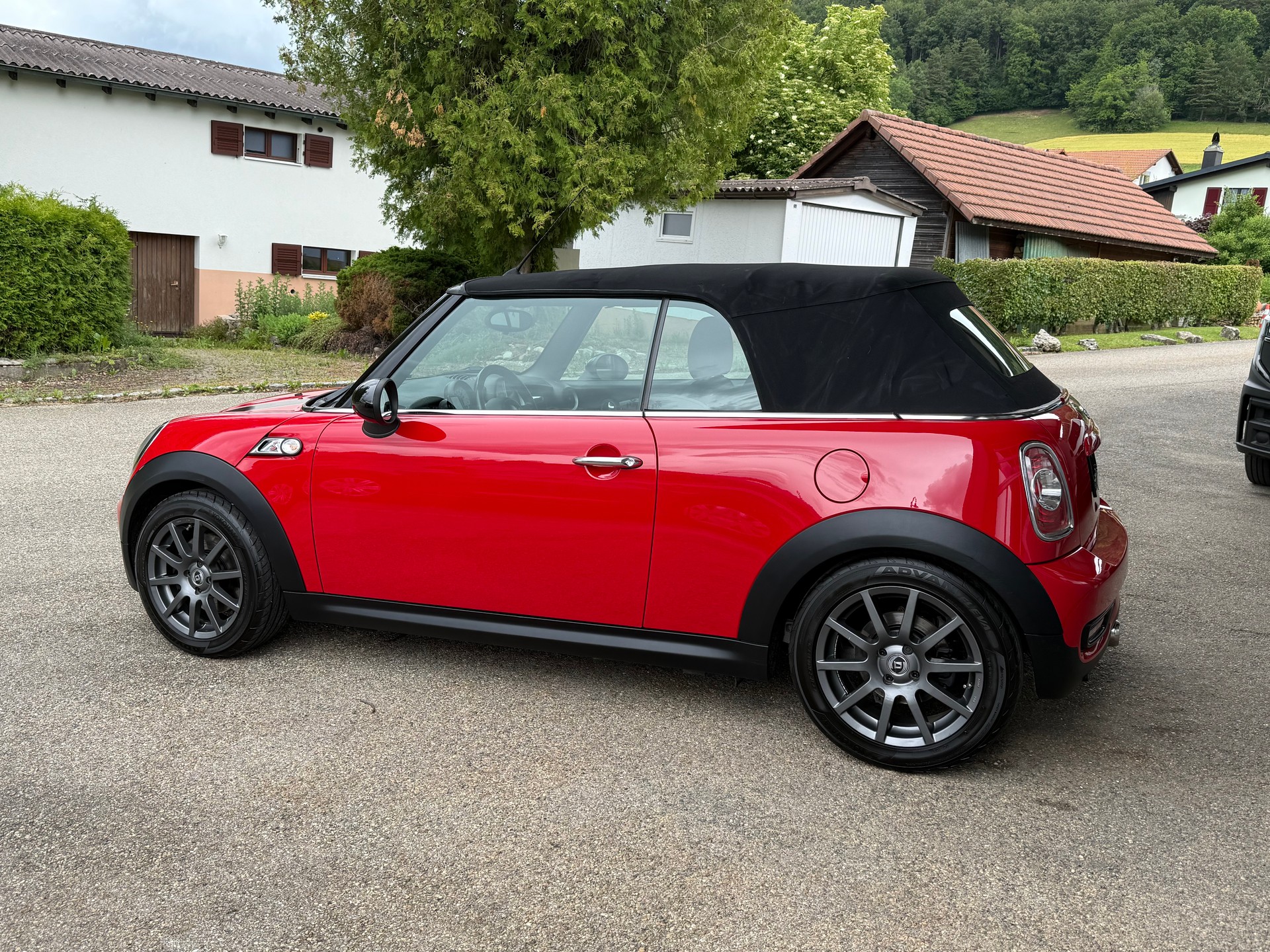 MINI Cooper S Cabriolet John Cooper Works-image-3