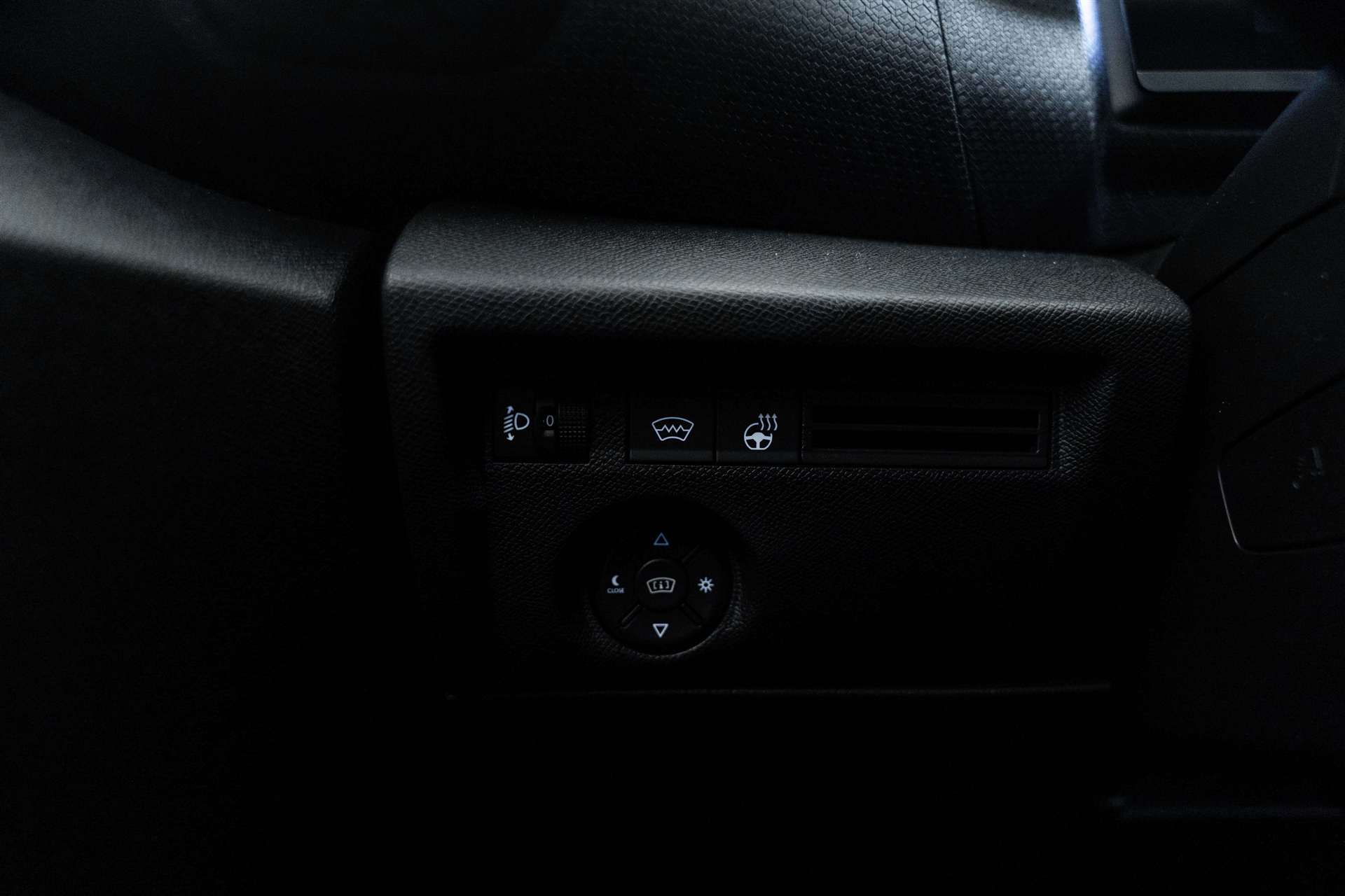 CITROEN C4 1.2 PureTech 130 Shine EAT8-Automat-image-27