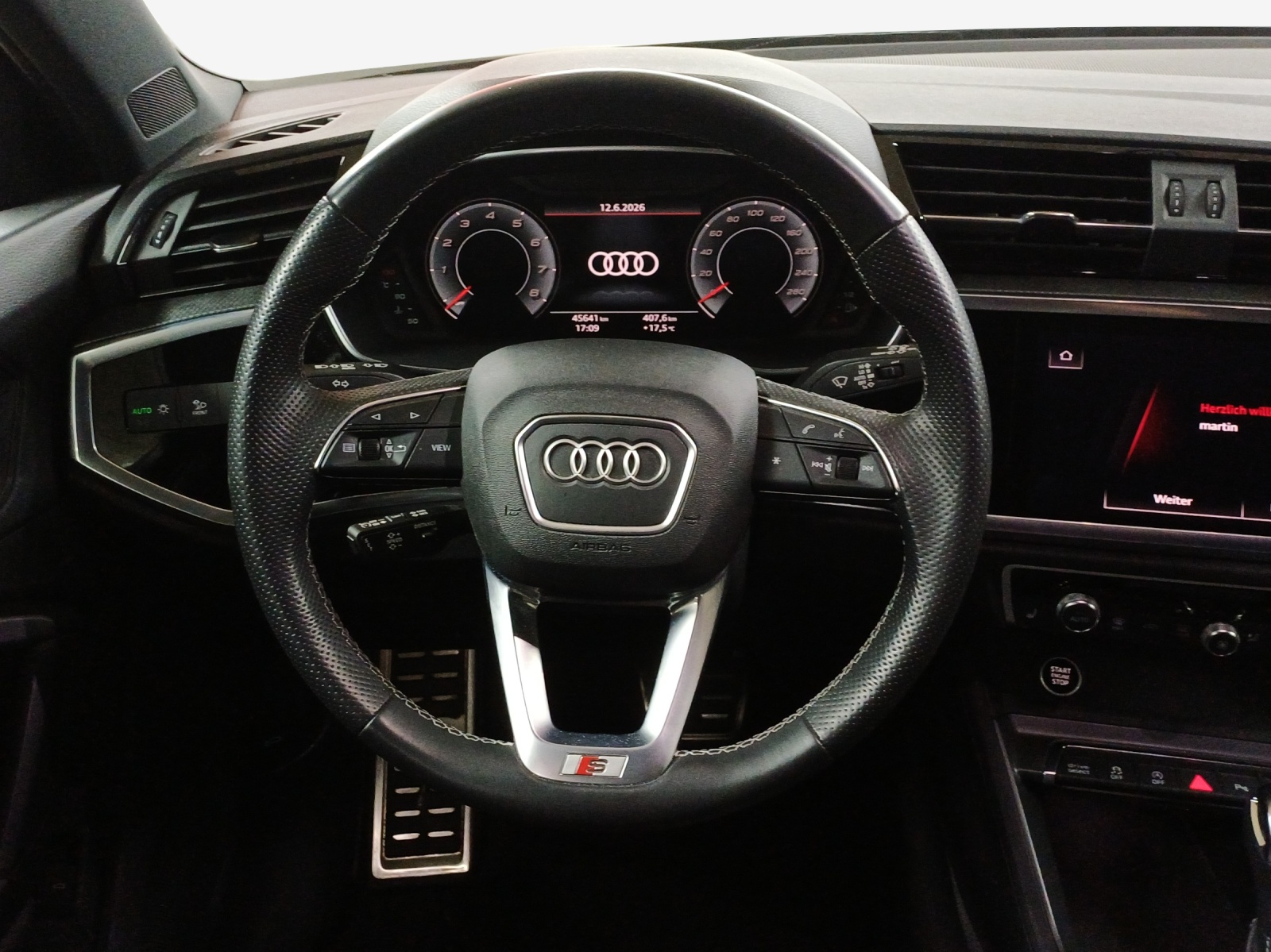 AUDI Q3 Sportback 35 TFSI S line S-tronic-image-9