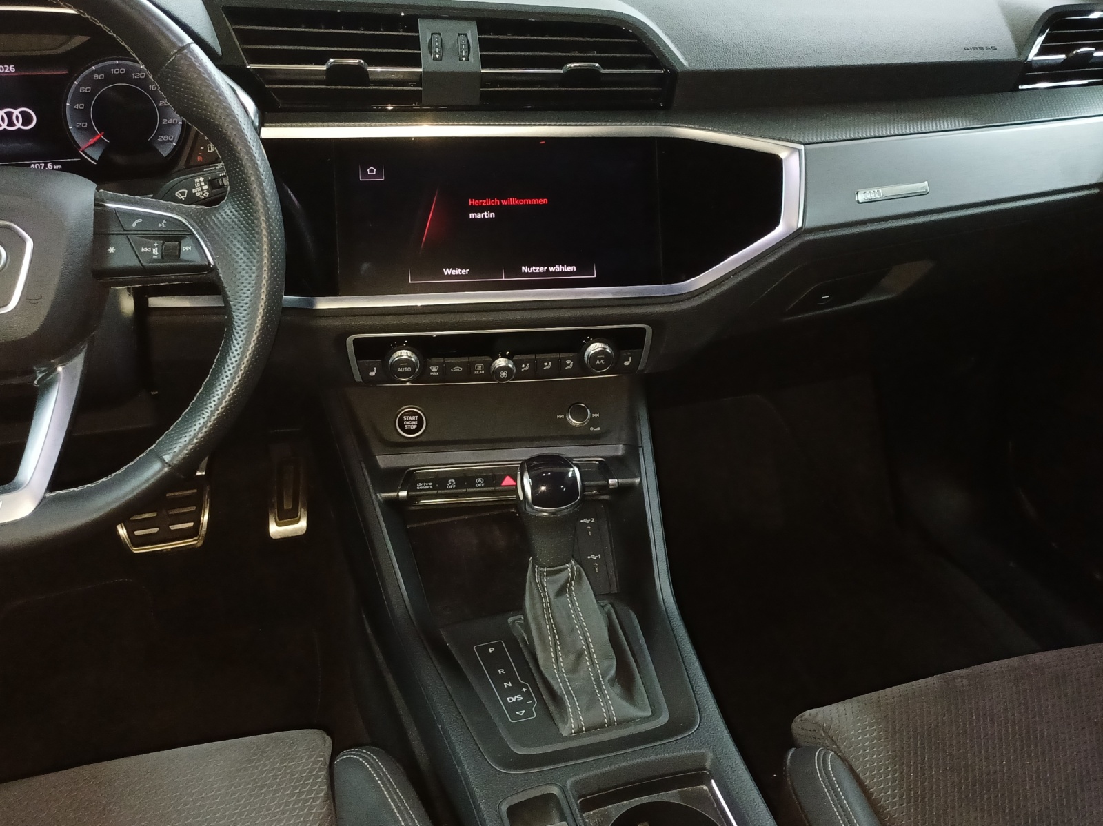 AUDI Q3 Sportback 35 TFSI S line S-tronic-image-10