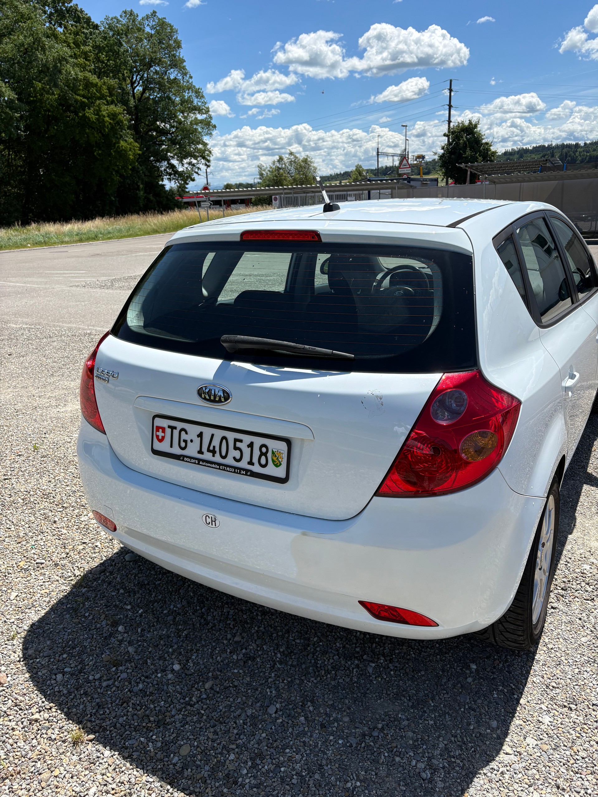 KIA 1.6-image-1