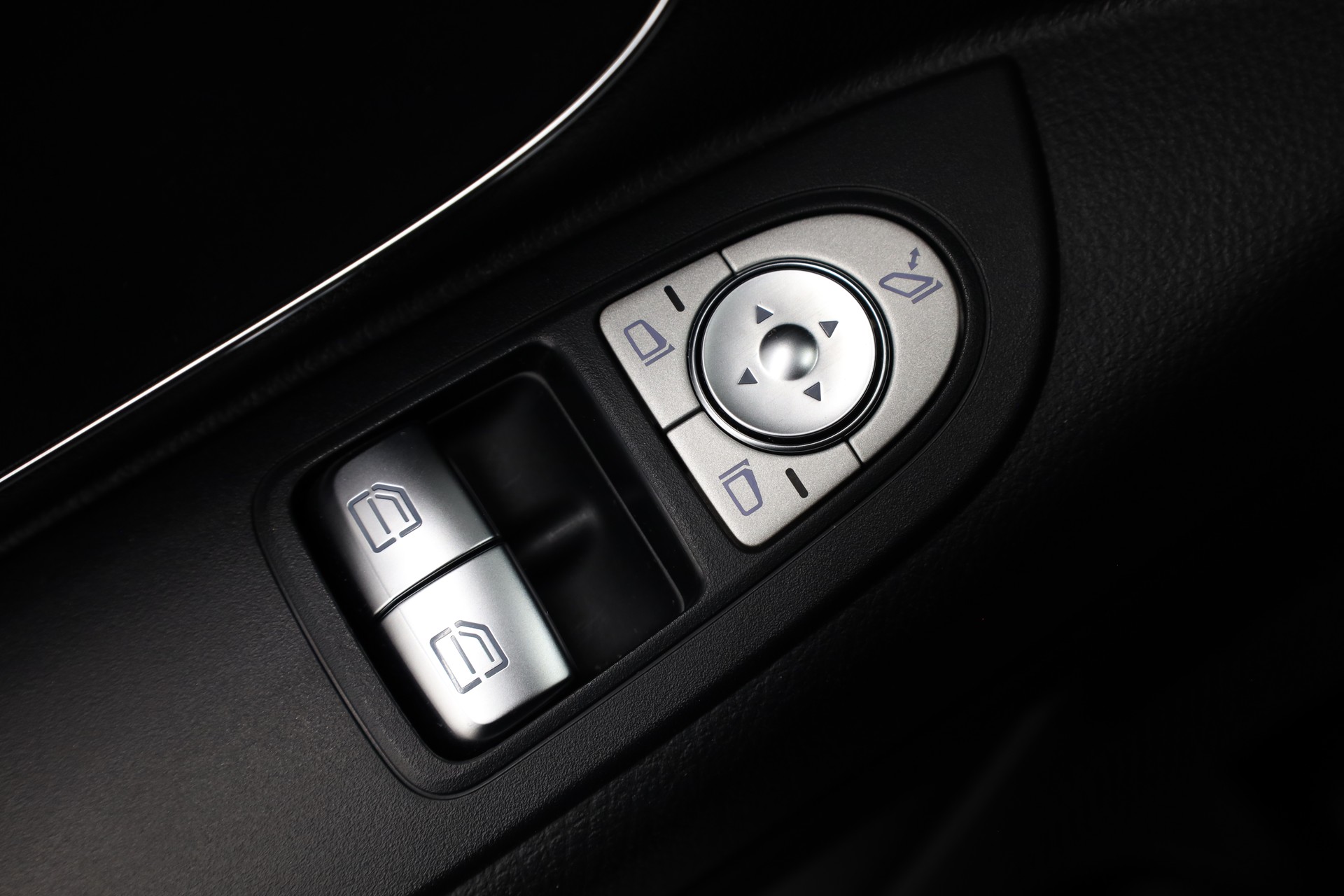 MERCEDES-BENZ Vito 116 Kombi L 2.0 CDI Select-image-17