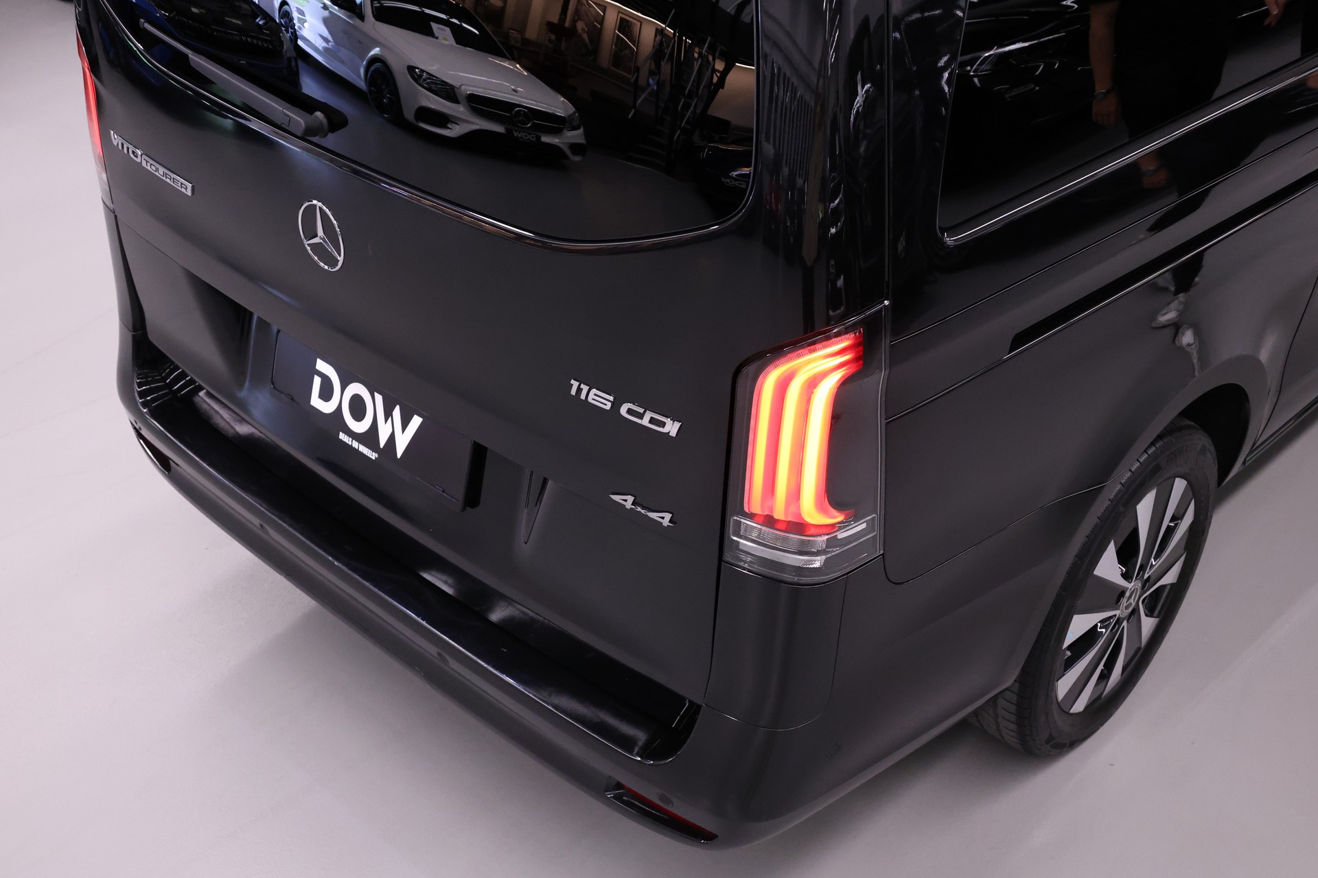 MERCEDES-BENZ Vito 116 Kombi L 2.0 CDI Select-image-8