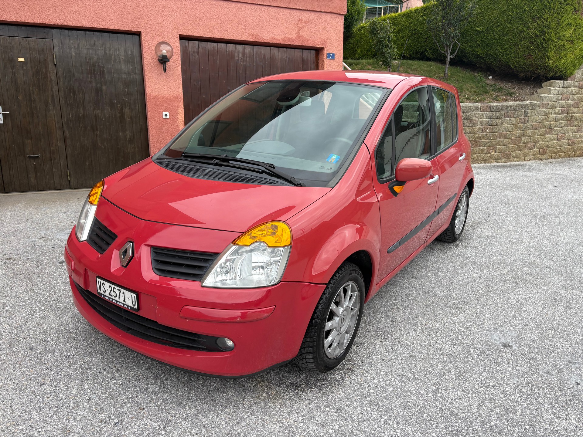 RENAULT Modus 1.6 16V Dynamique Luxe-image-3