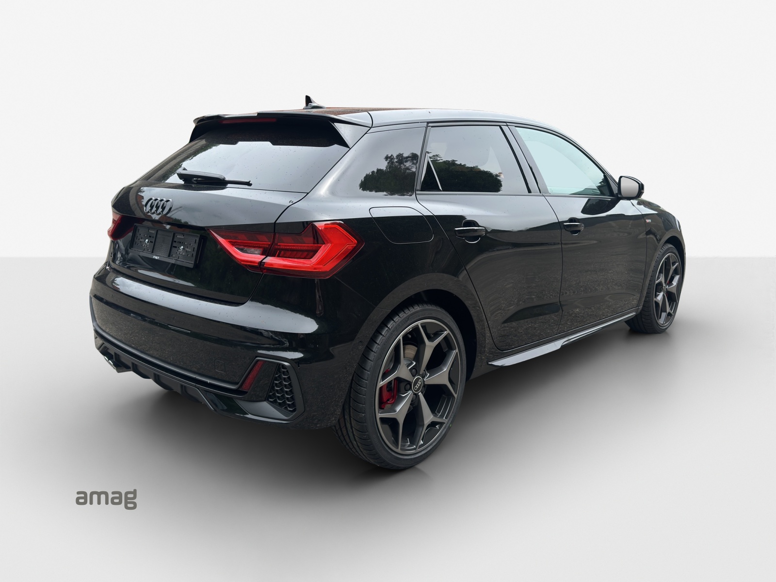 AUDI A1 Sportback 40 TFSI S Line S-tronic-image-4