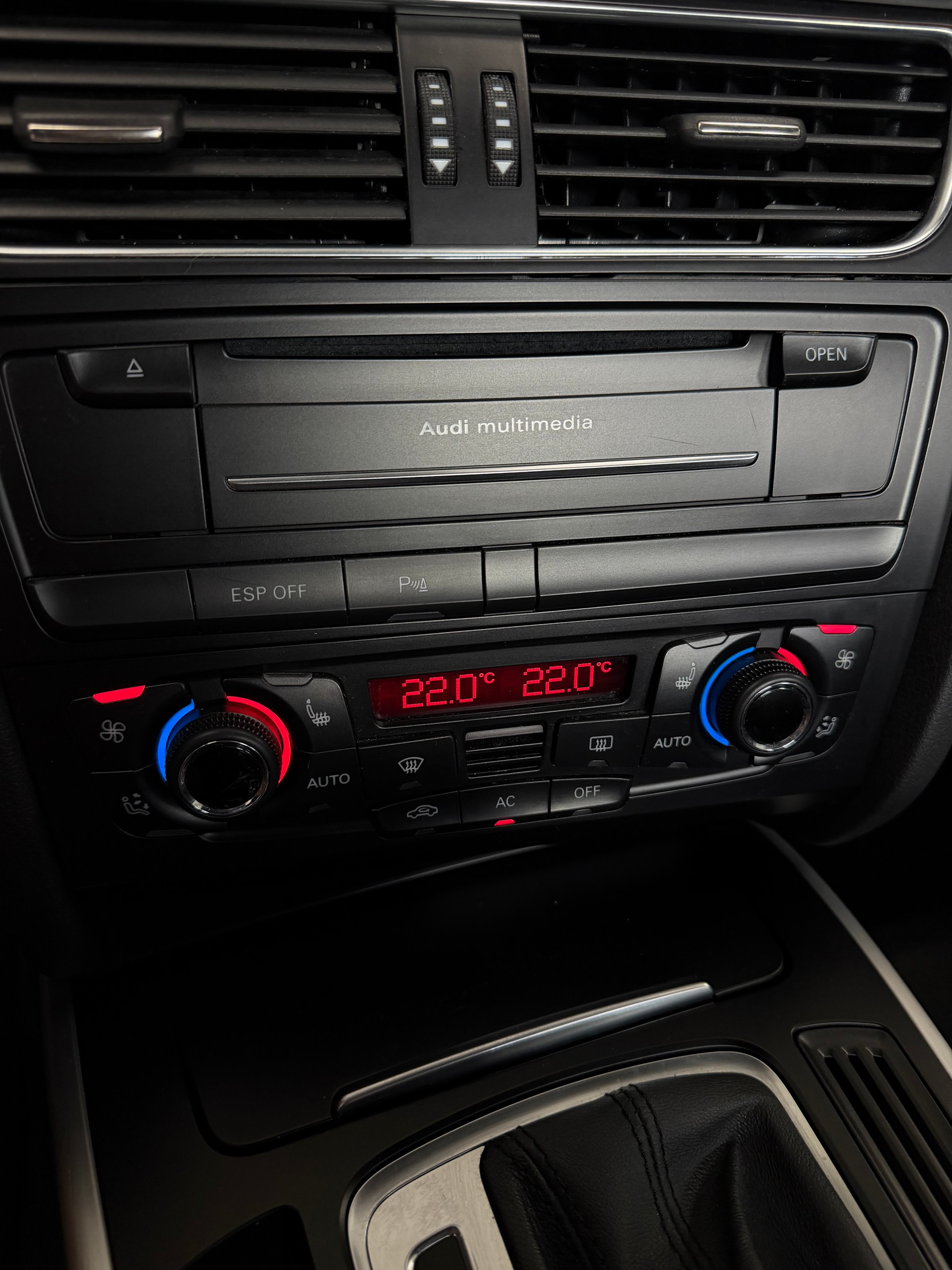AUDI A5 Coupé 3.0 TDI quattro S-LINE-image-12