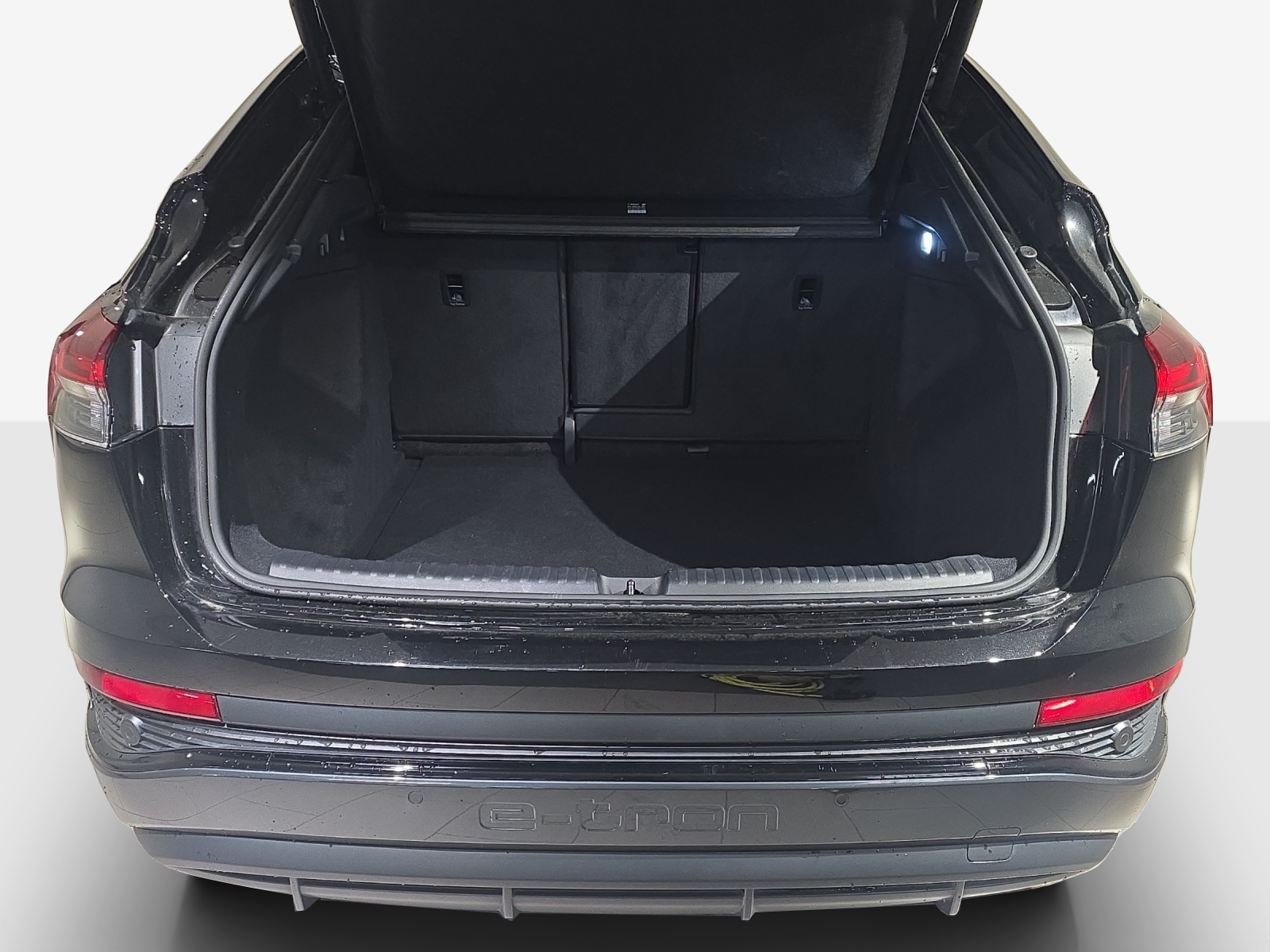 AUDI Q4 Sportback e-tron 45 Attraction quattro-image-13