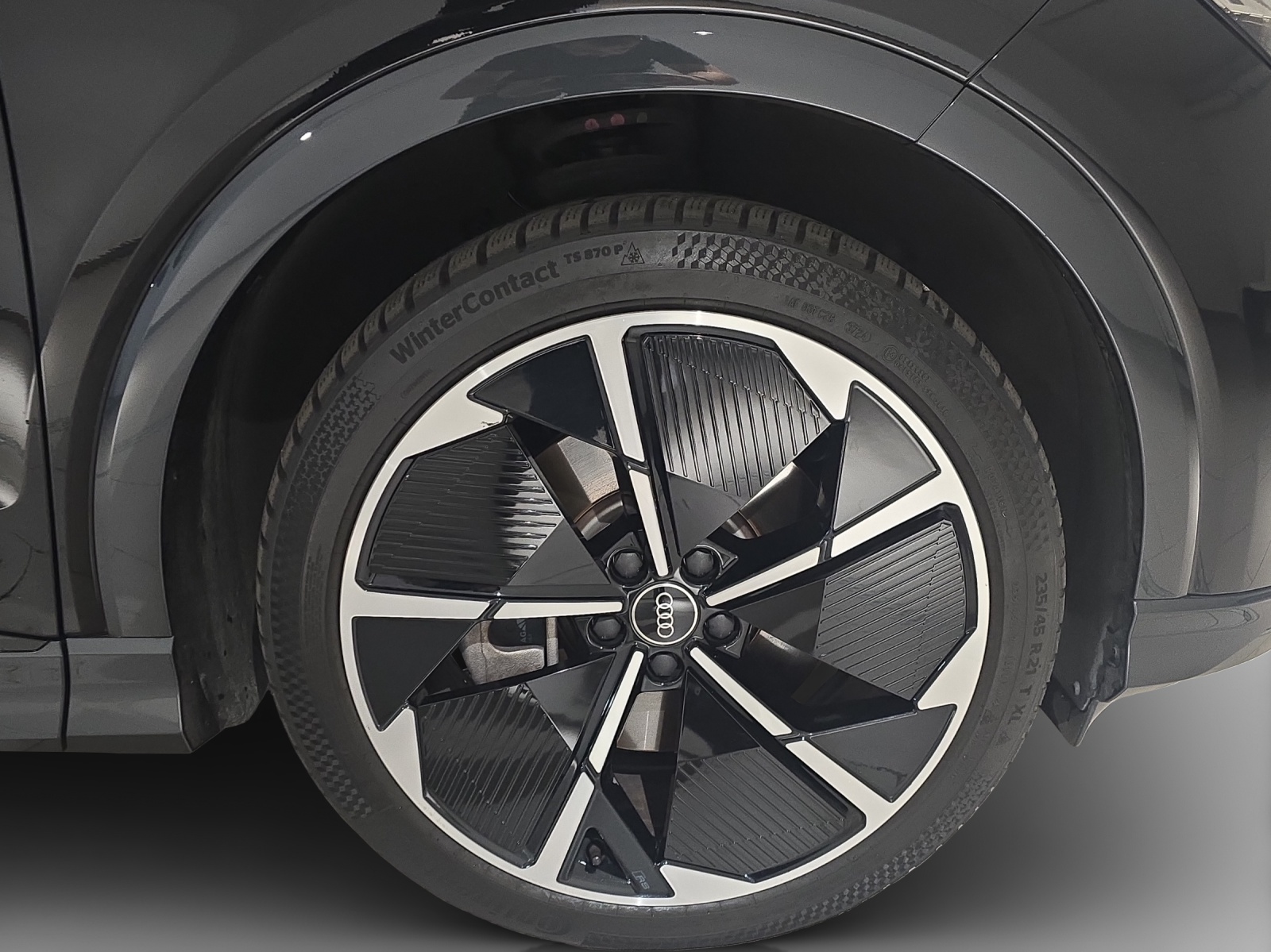 AUDI Q4 Sportback e-tron 45 Attraction quattro-image-16