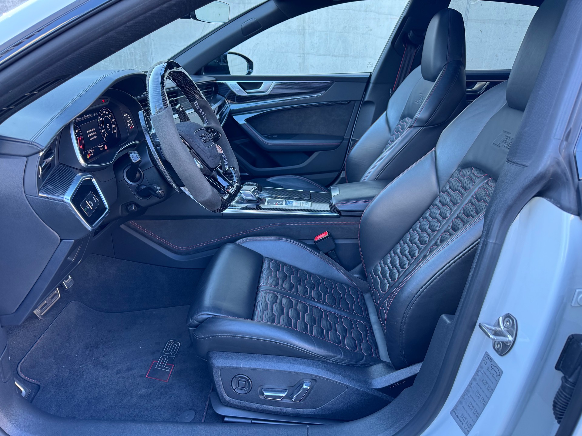 AUDI RS7 Sportback MHEV-image-8