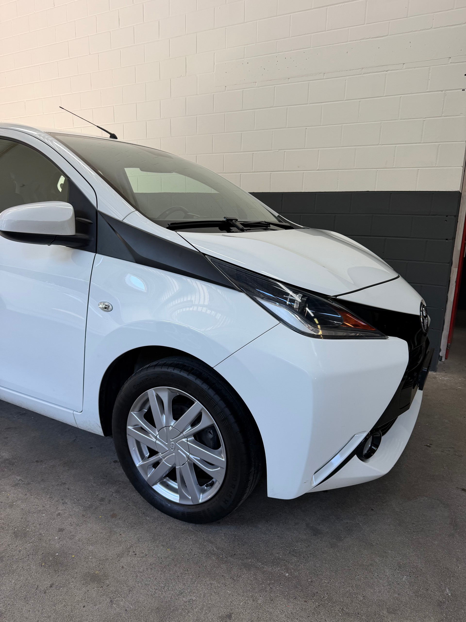 TOYOTA Aygo 1.0 VVT-i x-cite //NEU AB MFK!-image-3