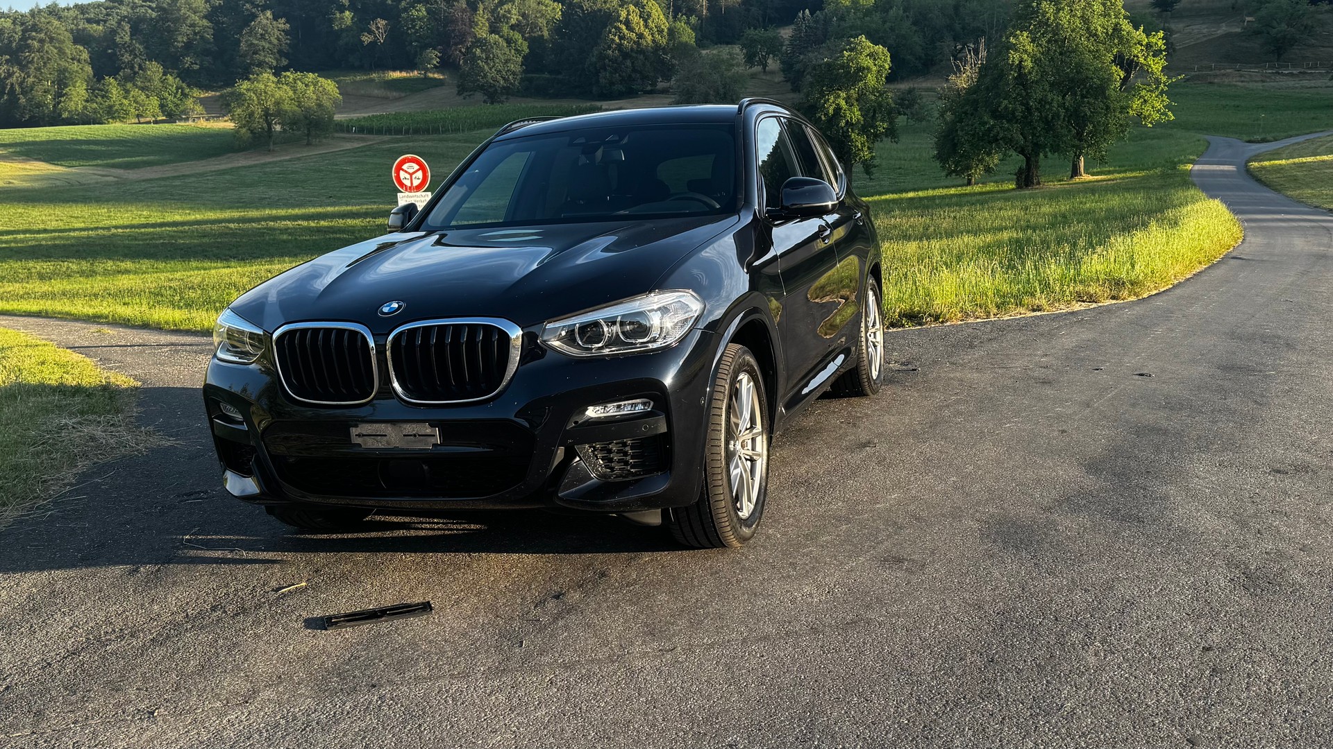 BMW X3 30i xDrive-image-2