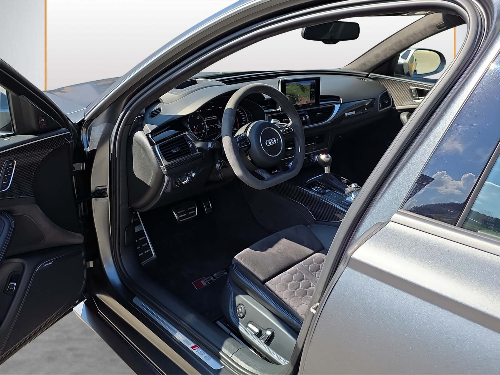 AUDI RS6 Avant 4.0 TFSI V8 performance quattro-image-5