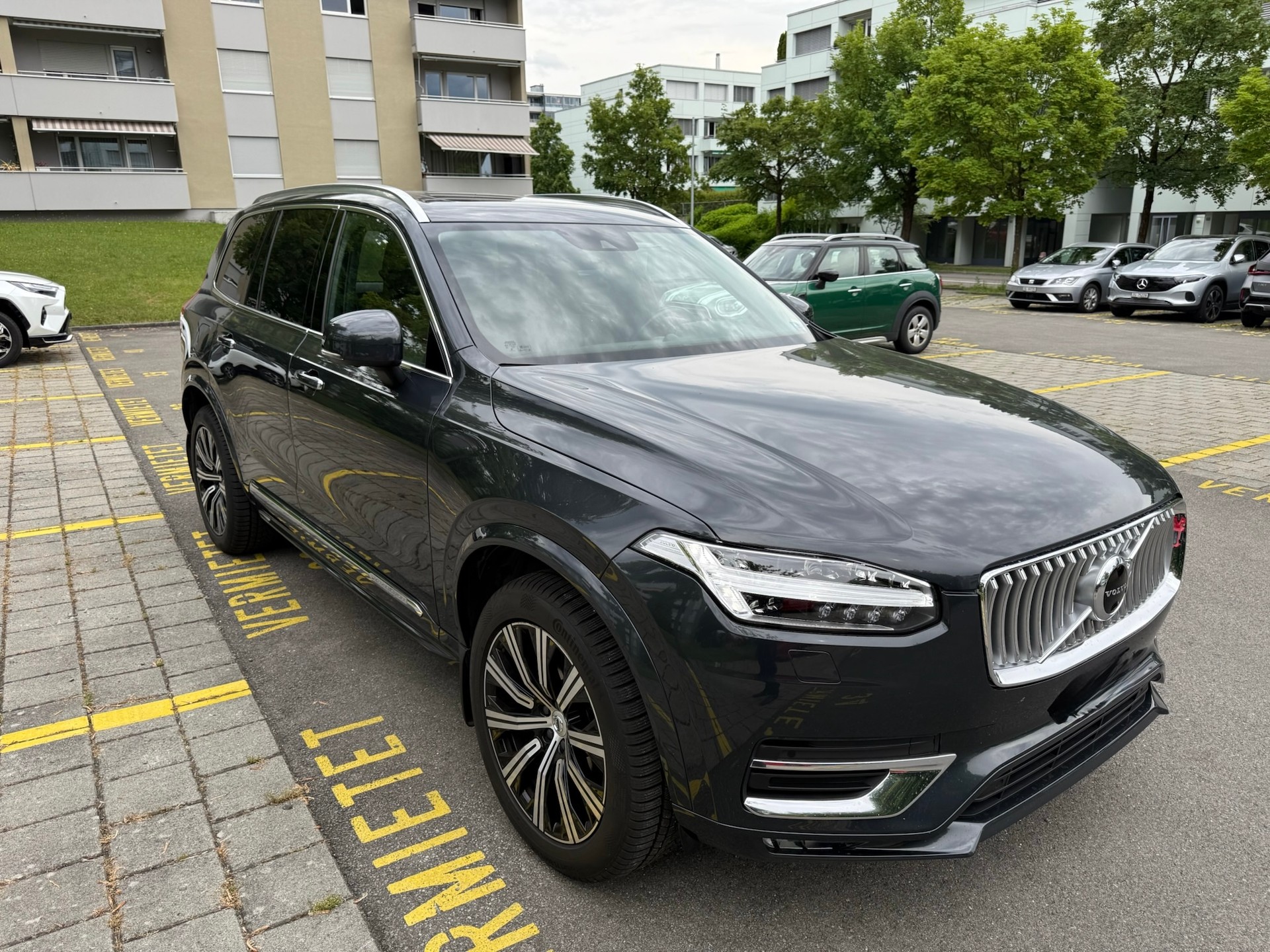 VOLVO 2.0 T5 Inscription 5P. AWD-image-3