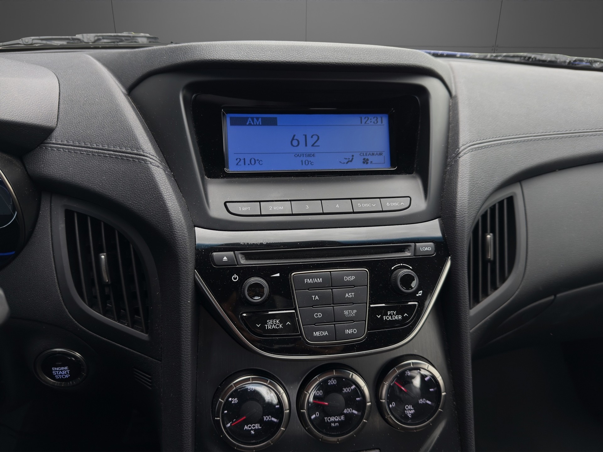 HYUNDAI Genesis 3.8 V6 Automatic-image-12