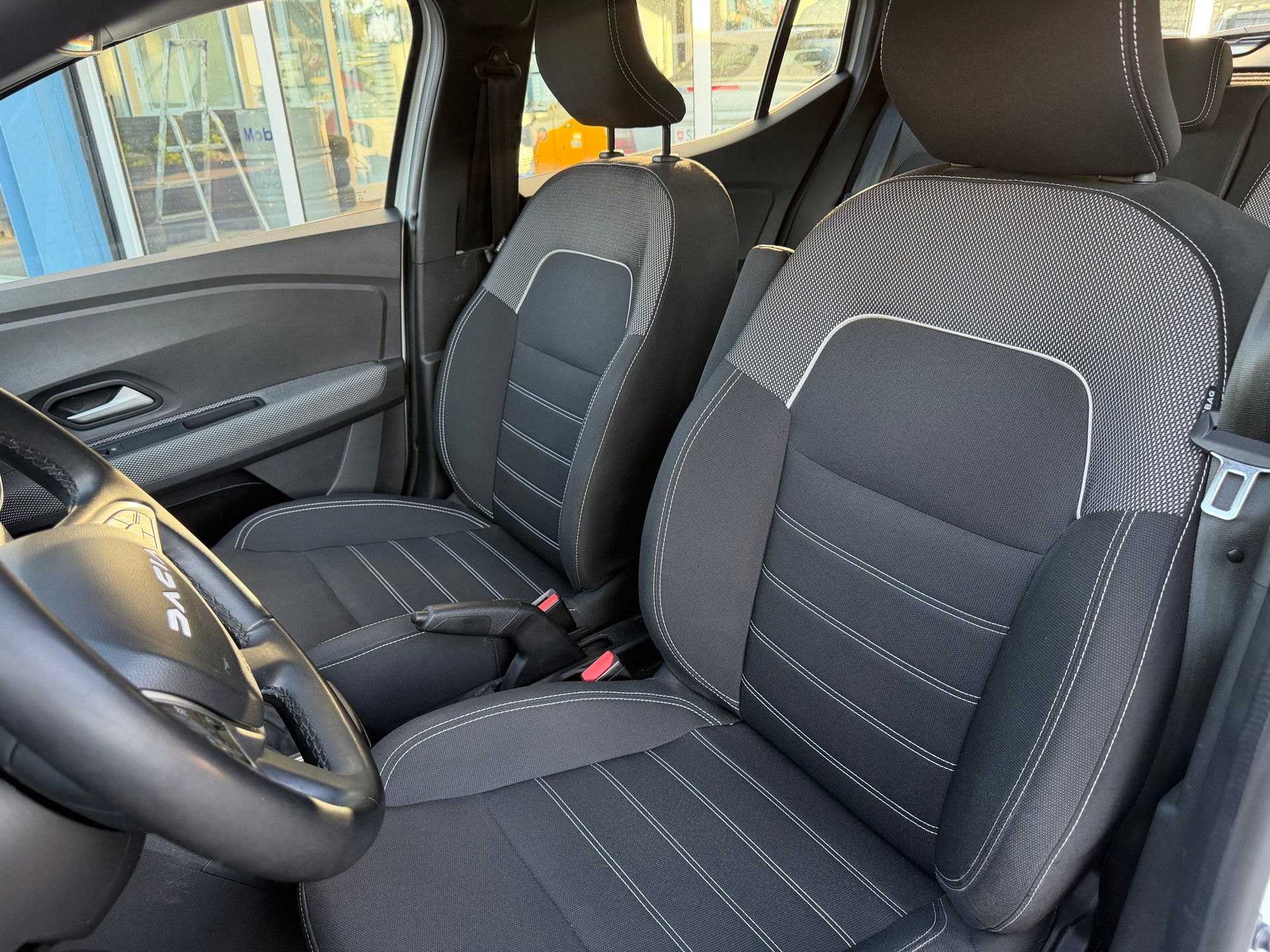 DACIA Sandero TCe 90 Expression-image-8
