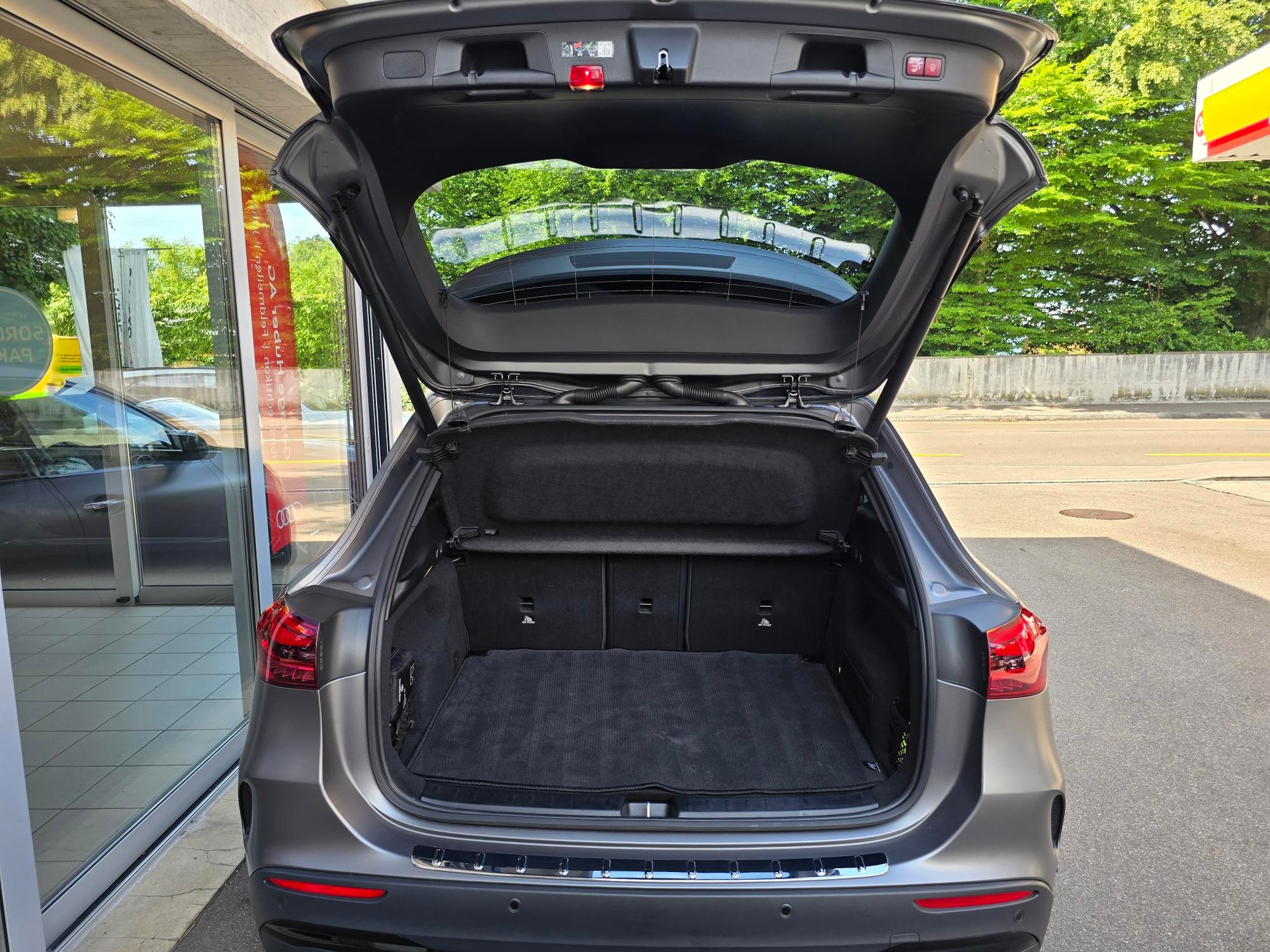 MERCEDES-BENZ GLA AMG 35 4Matic 8G-DCT-image-9