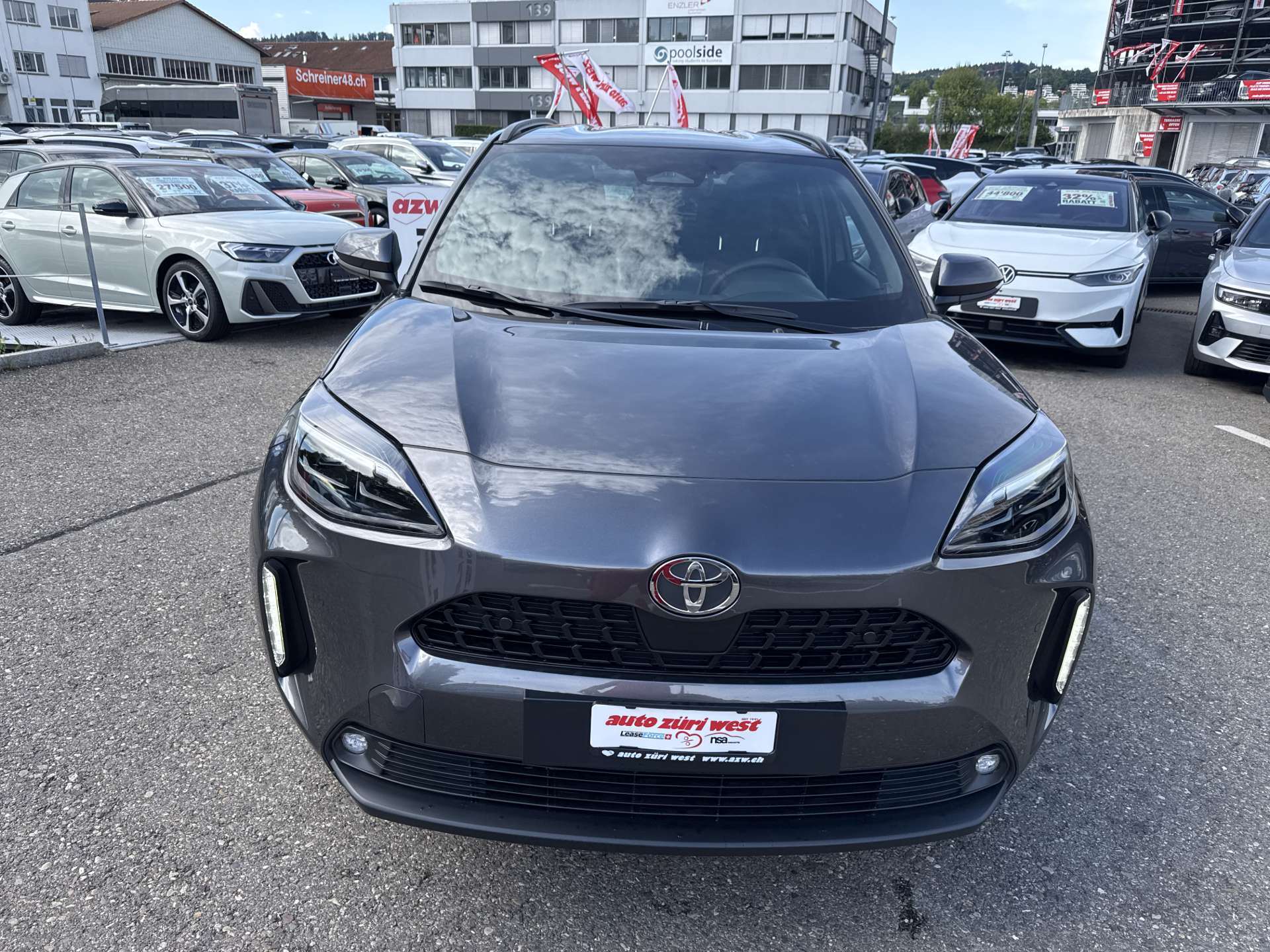 TOYOTA Yaris Cross 1.5 Trend AWDi e-CVT Automat-image-13