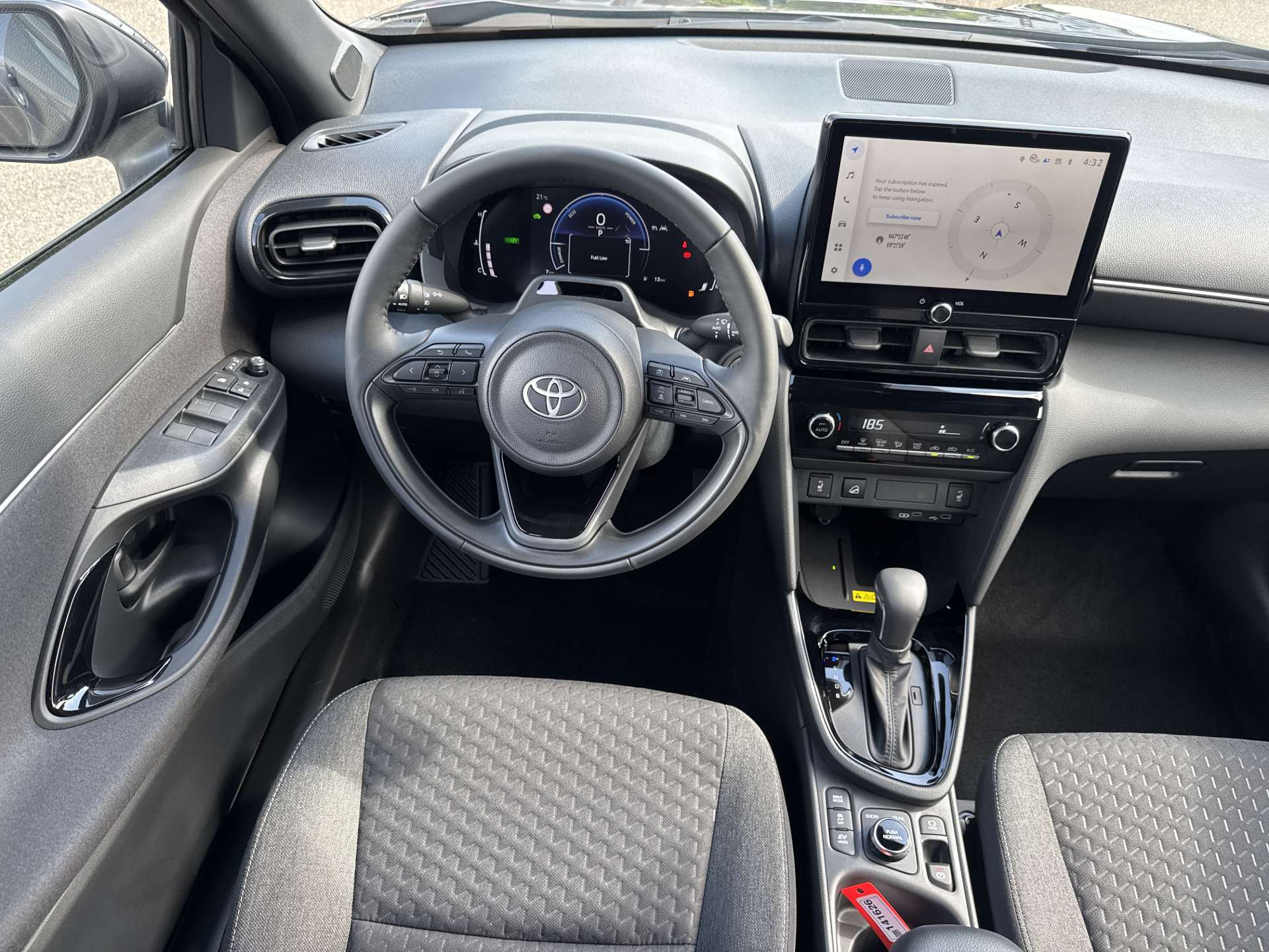 TOYOTA Yaris Cross 1.5 Trend AWDi e-CVT Automat-image-4