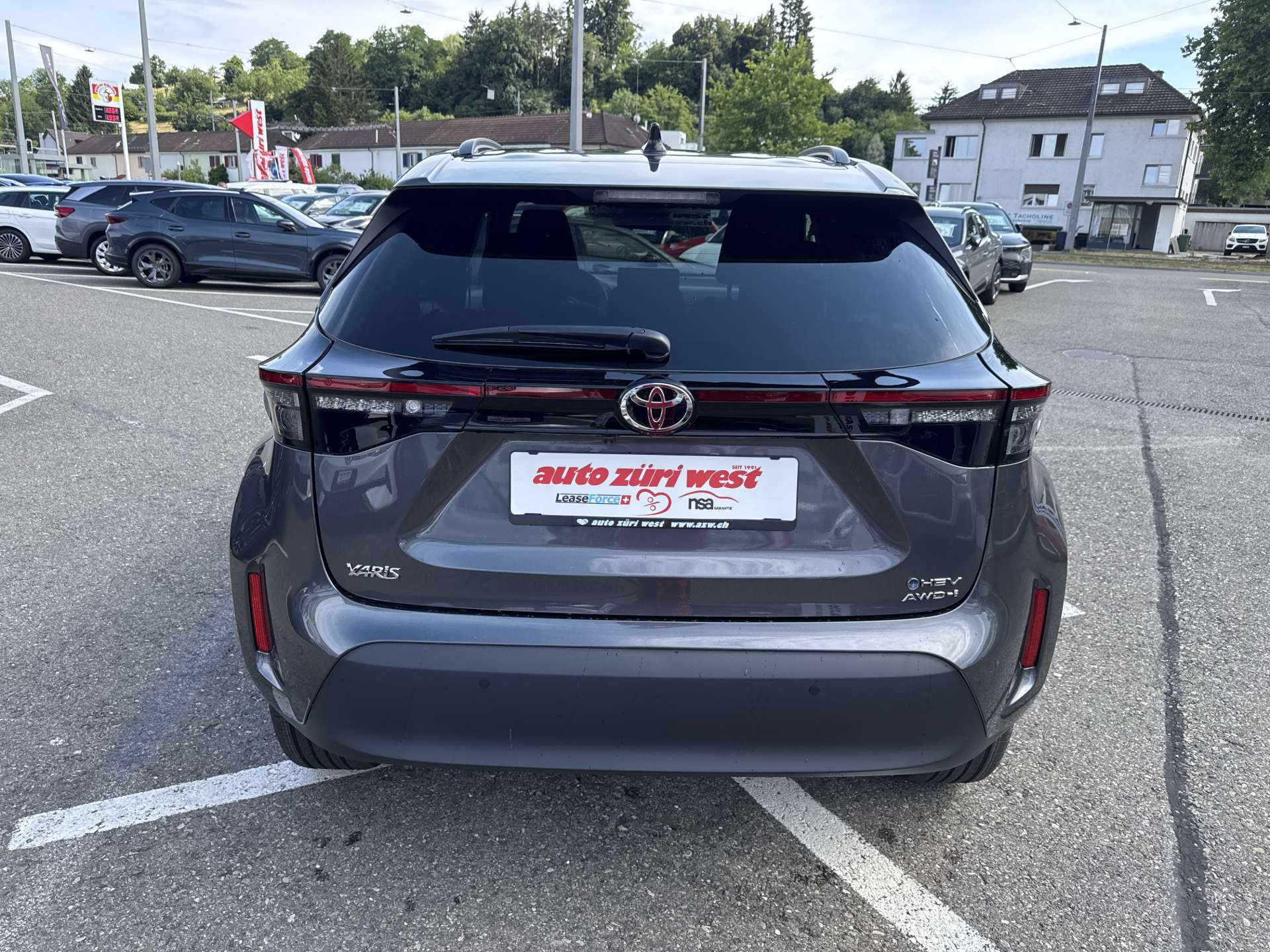 TOYOTA Yaris Cross 1.5 Trend AWDi e-CVT Automat-image-14