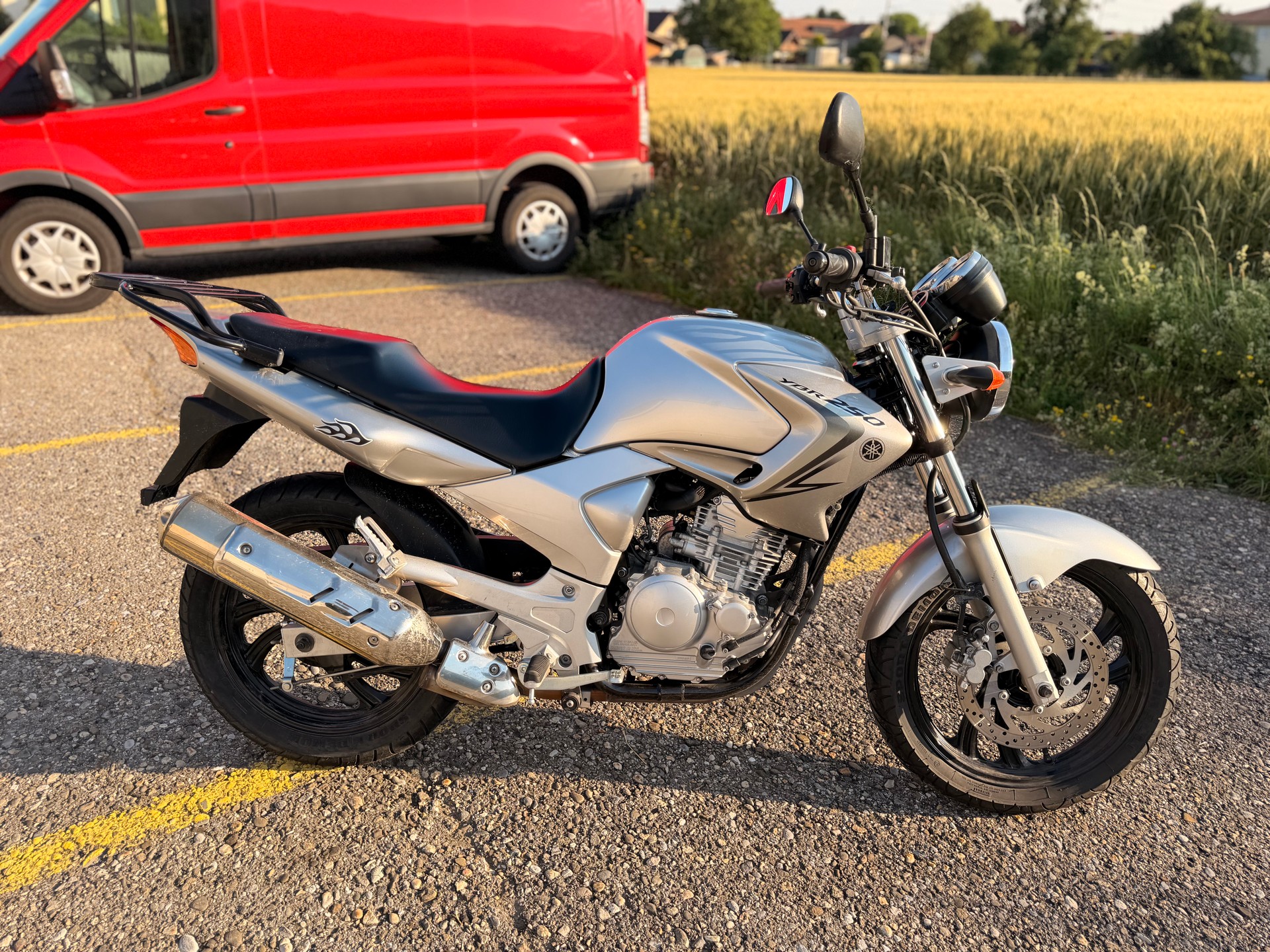 YAMAHA YBR 250-image-5