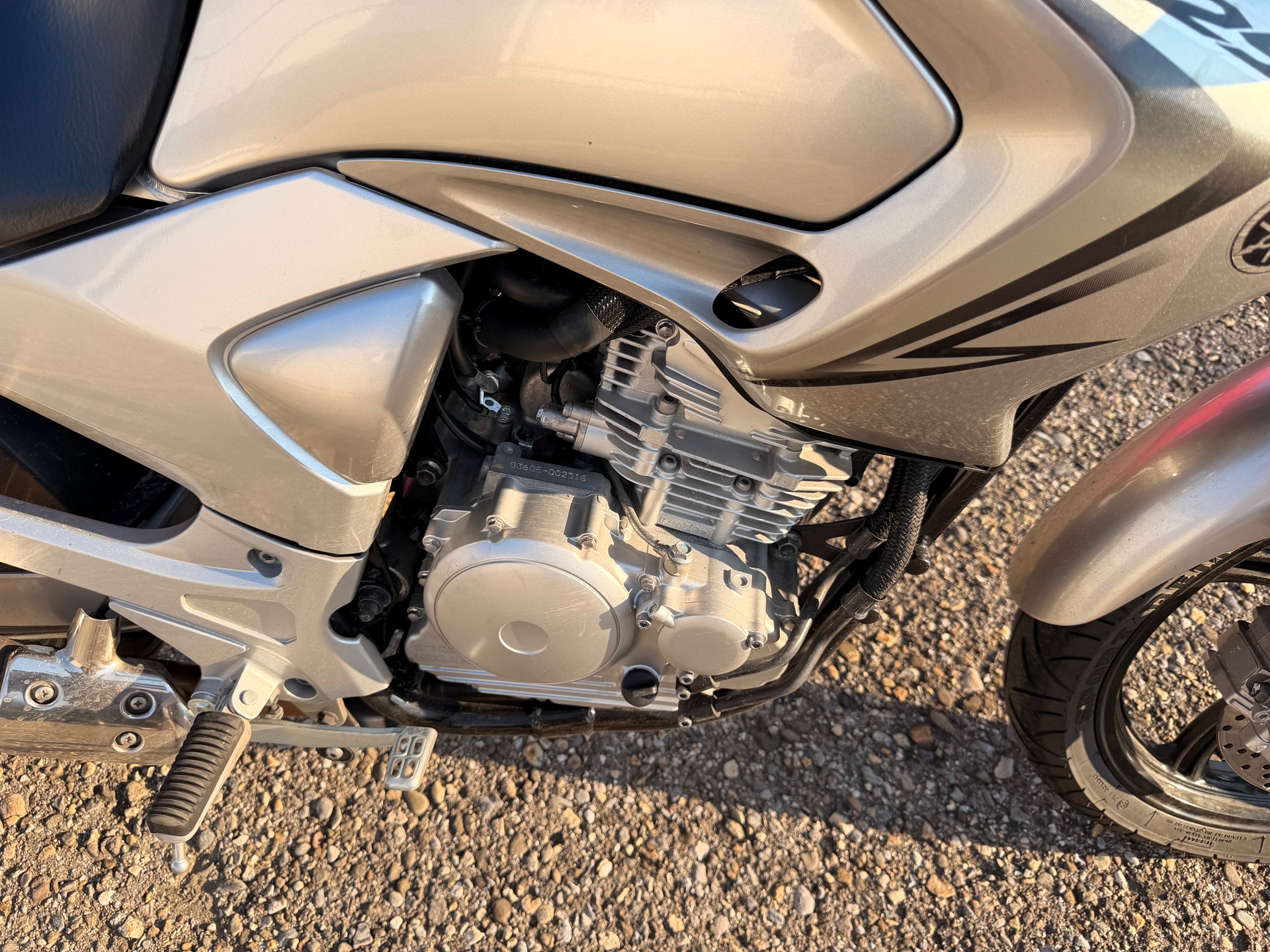 YAMAHA YBR 250-image-6