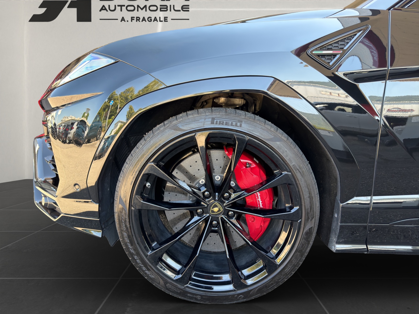 LAMBORGHINI Urus E-Gear 4.0-image-6
