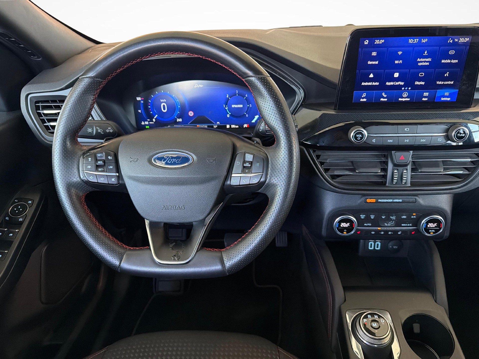 FORD Kuga 1.5 EcoBlue ST-Line-image-11