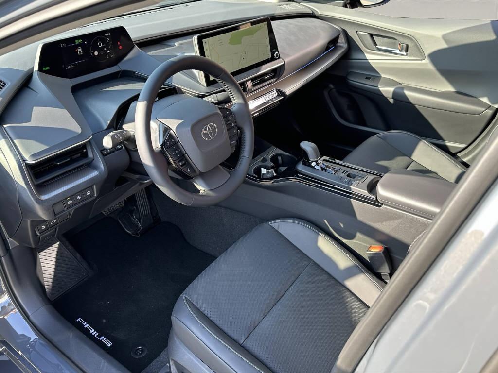 TOYOTA Prius 2.0 Plug-In-Hybrid Premium-image-8