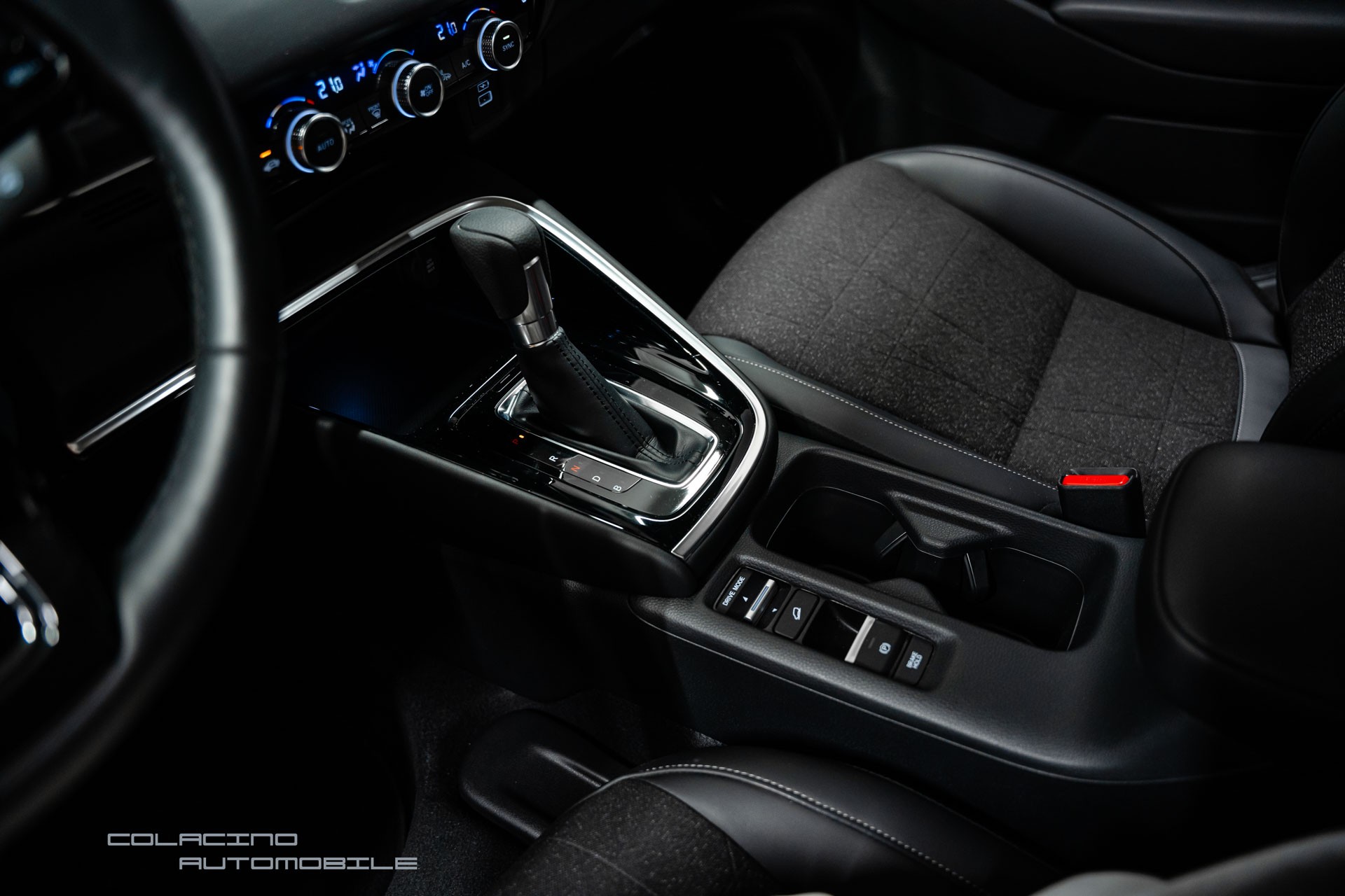 HONDA HR-V 1.5i-MMD Advance CVT-image-24